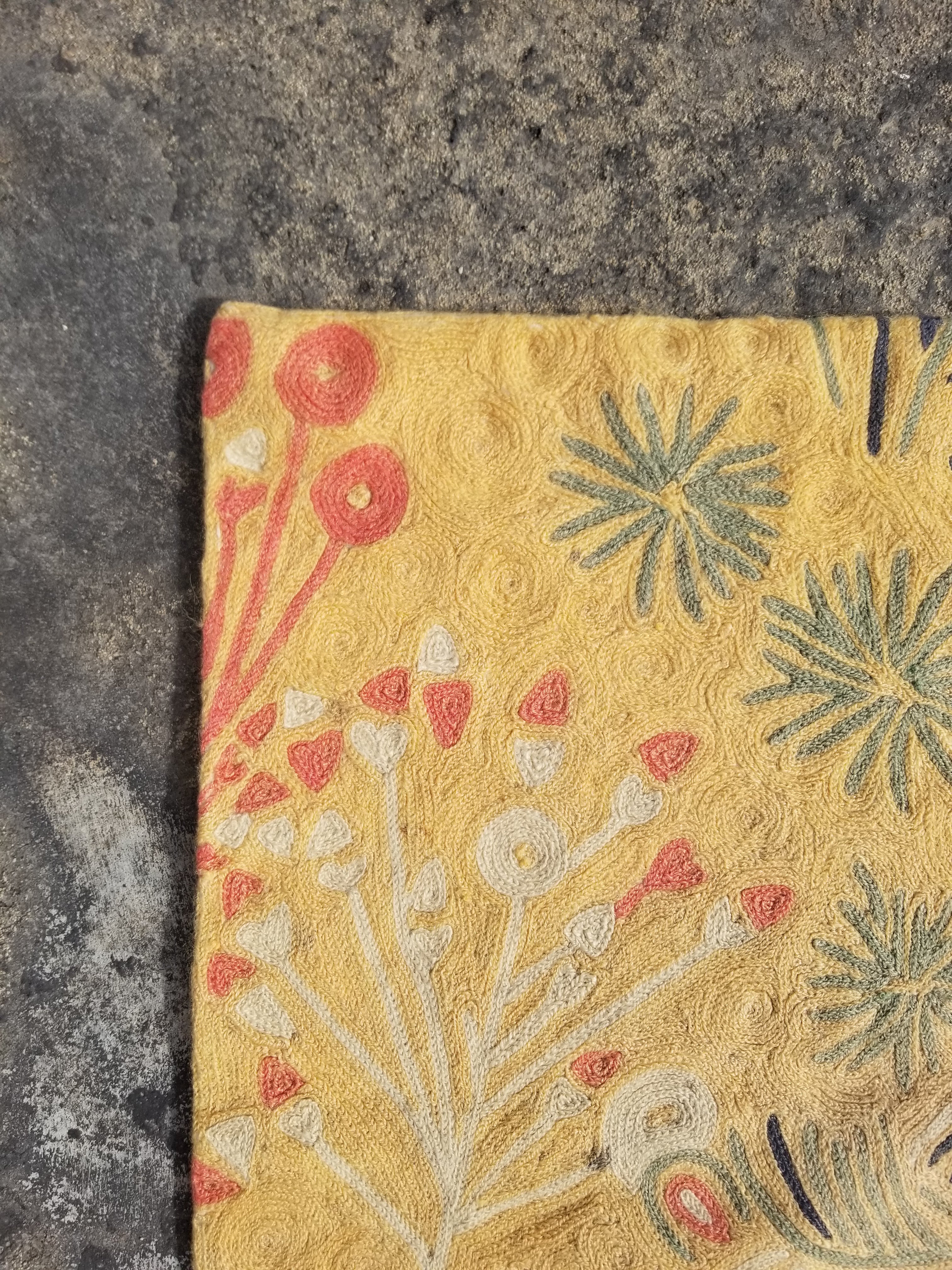 Vintage Handmade Kashmiri Botanical Chain-Stitch Decor Wool Rug 35x23in