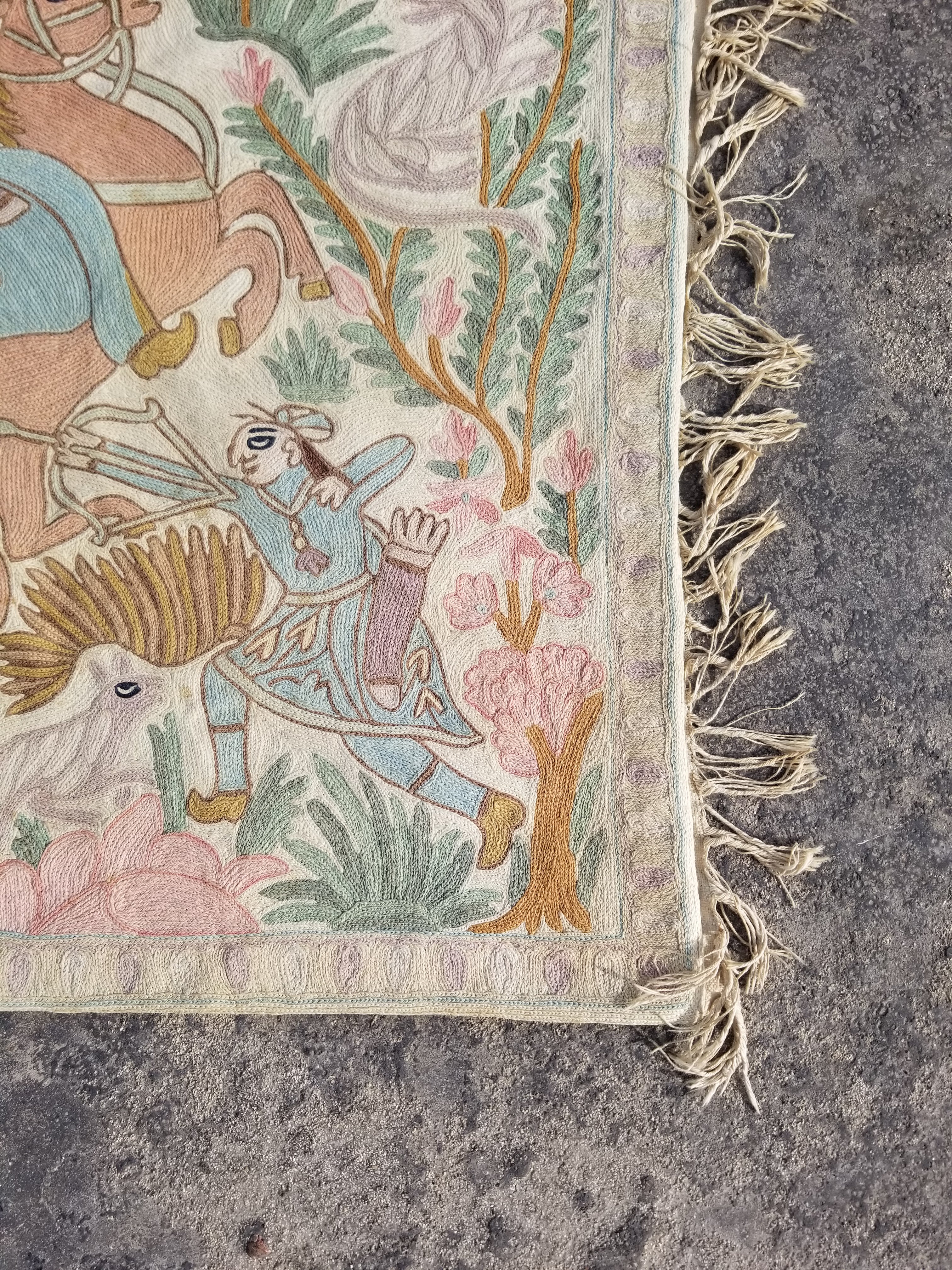Vintage Handmade Kashmiri Hunting Chain-Stitch Decor Silk Tapestry 35x23in