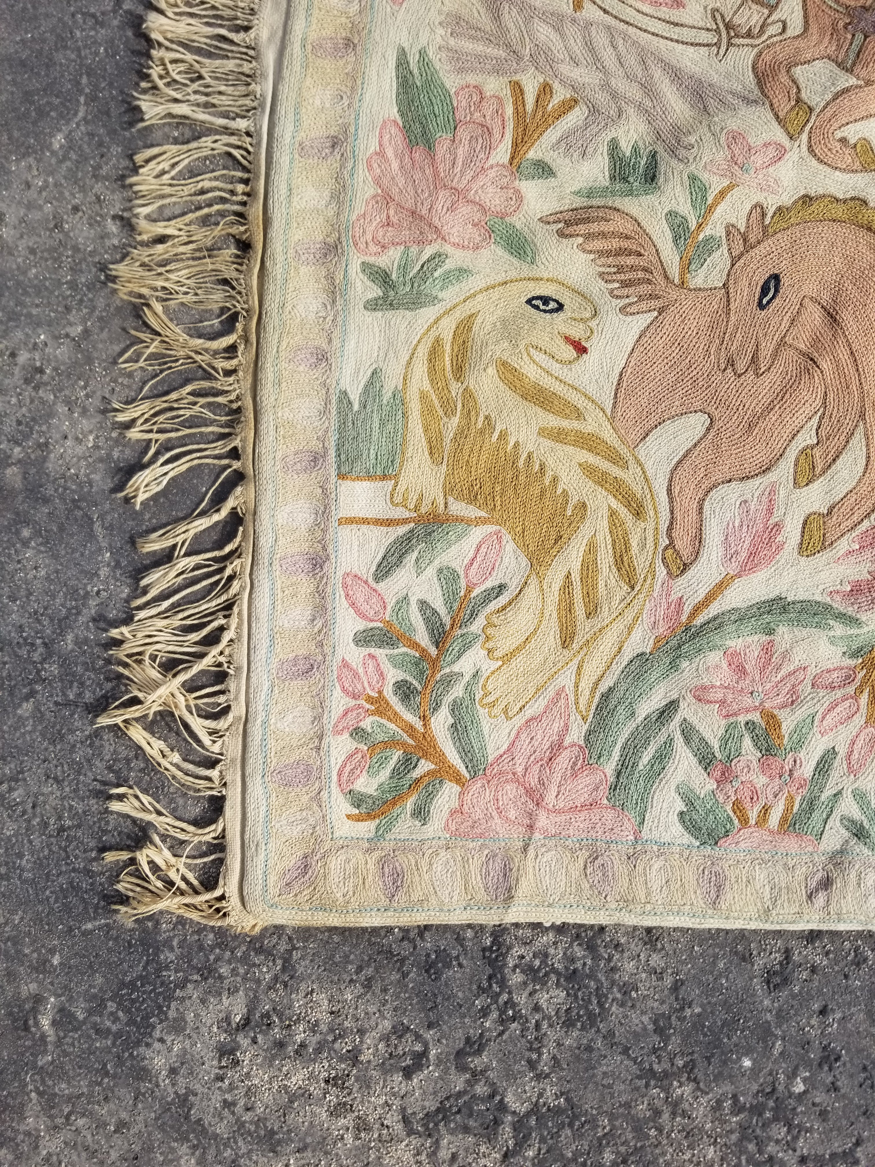 Vintage Handmade Kashmiri Hunting Chain-Stitch Decor Silk Tapestry 35x23in