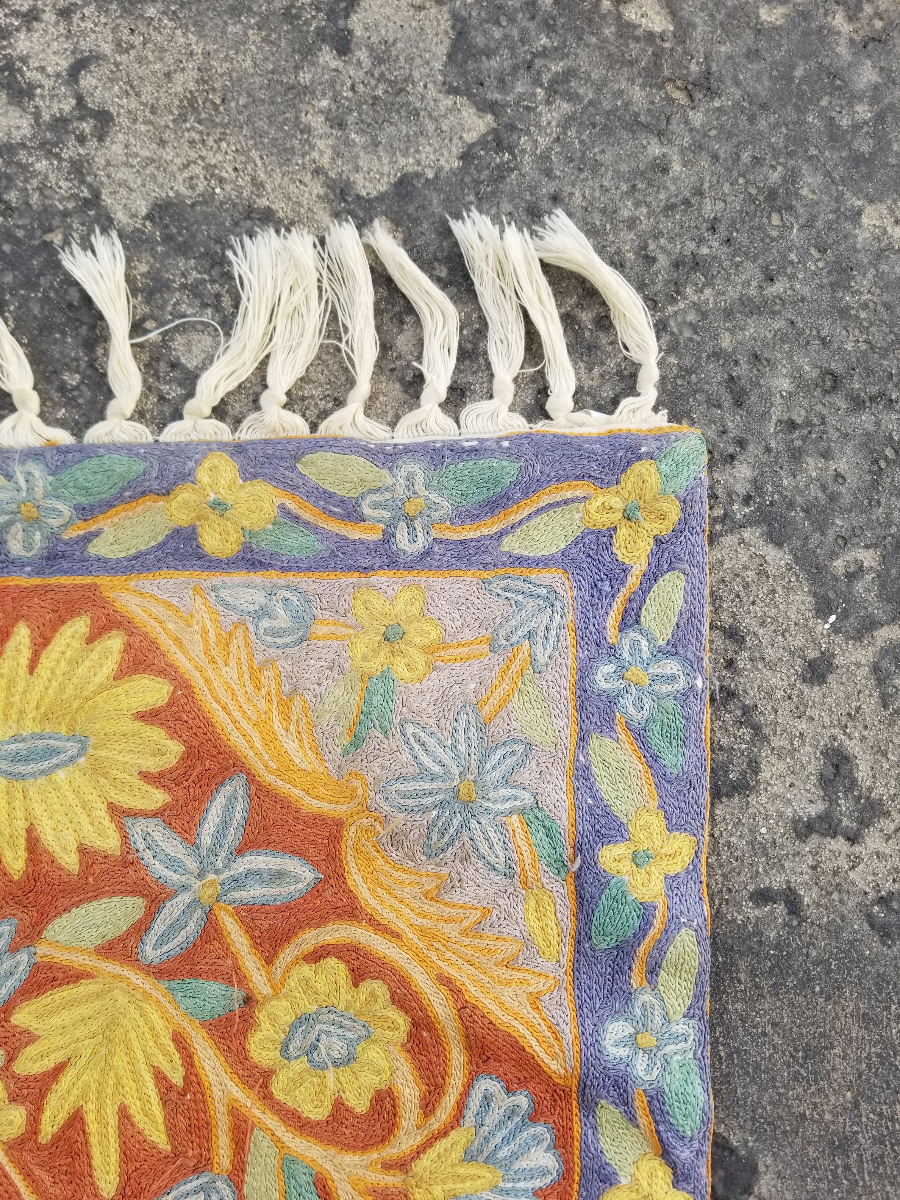 Vintage Handmade Kashmiri Floral Chain-Stitch Decor Silk Tapestry 91x58cm