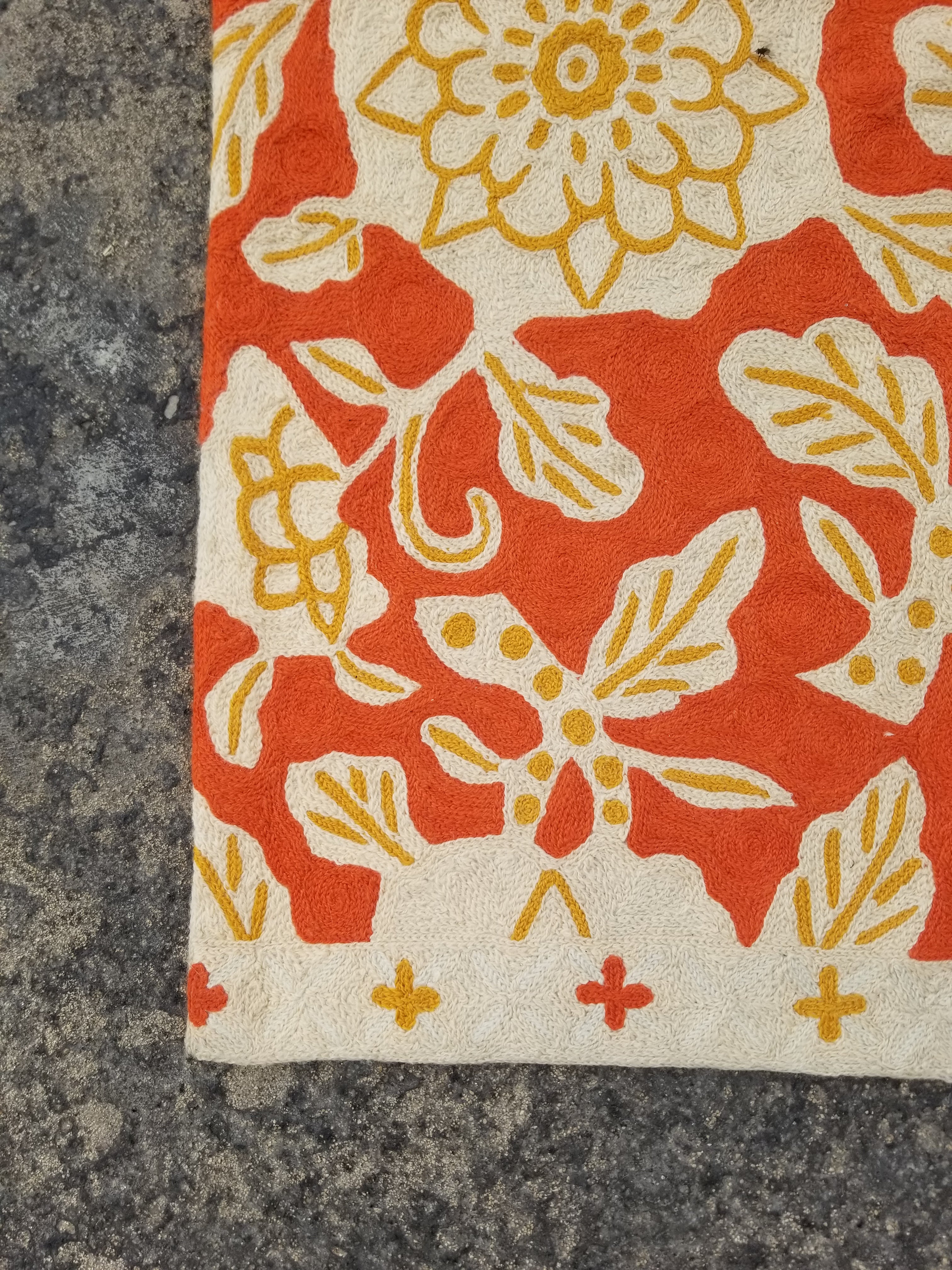 Vintage Handmade Kashmiri Floral Chain-Stitch Decor Wool Rug 35x24in