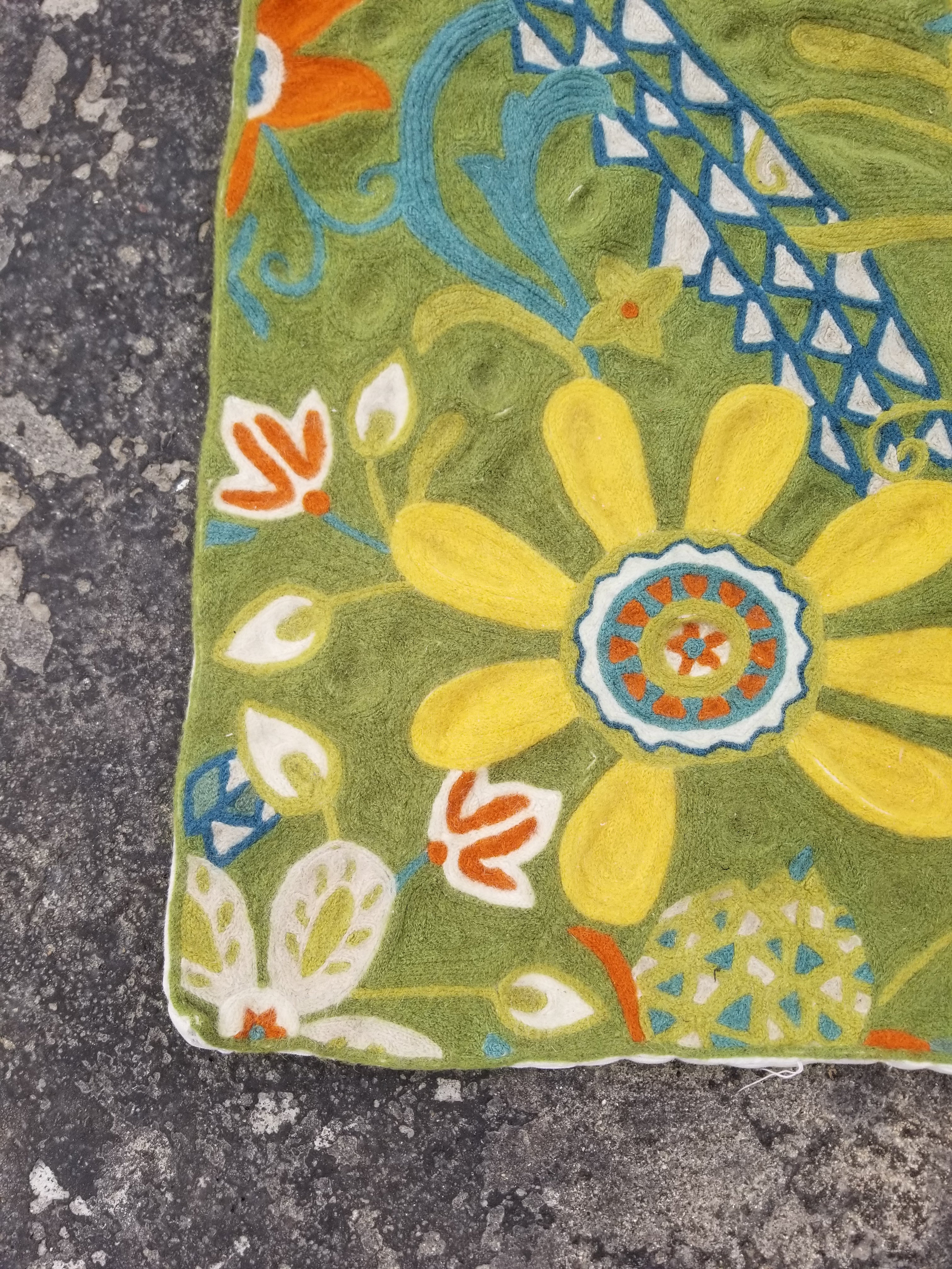 Vintage Handmade Kashmiri Botanical Chain-Stitch Decor Wool Rug 33x22in