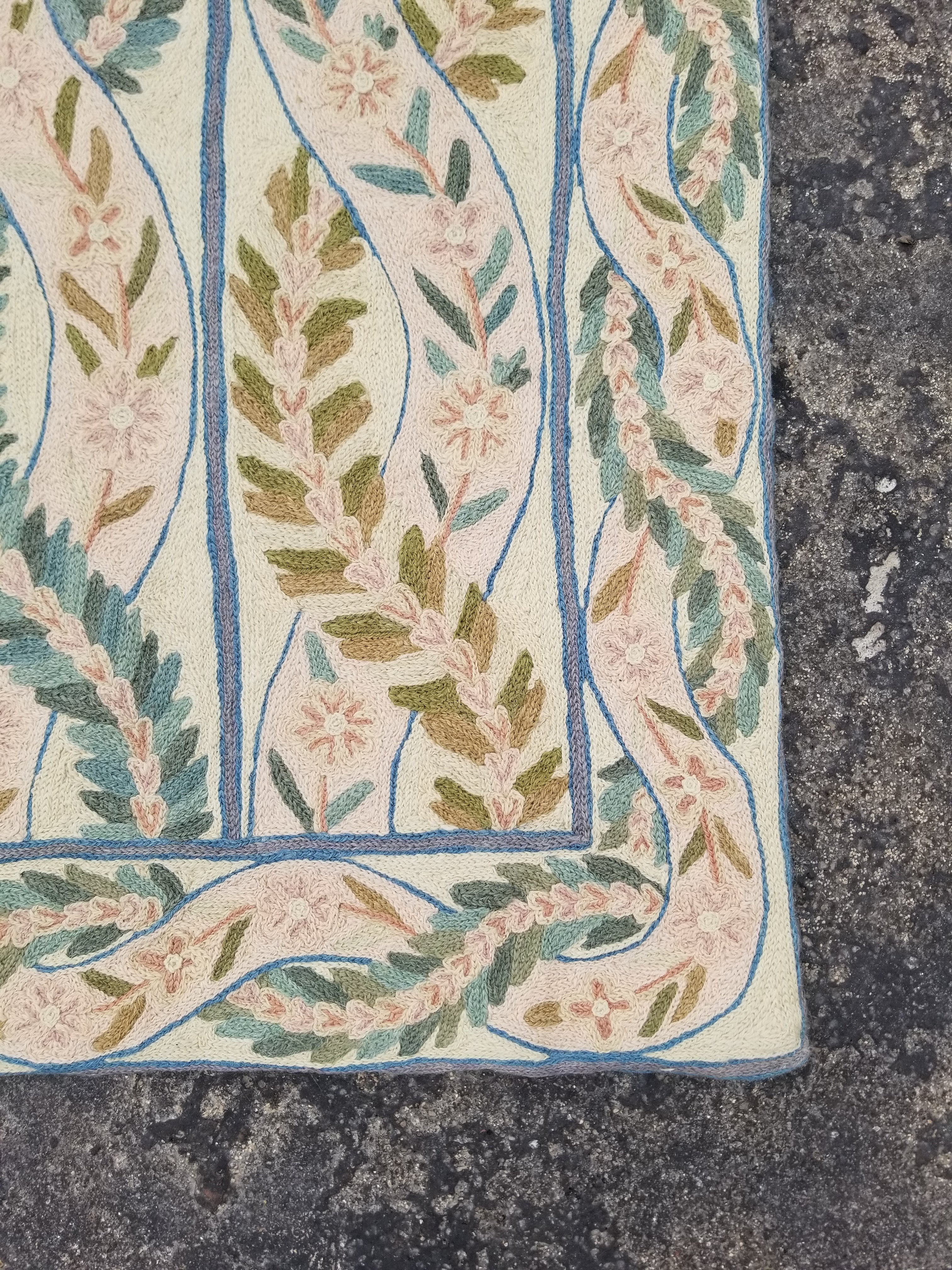 Vintage Handmade Kashmiri Floral Striped Chain-Stitch Decor Wool Rug 45x23in