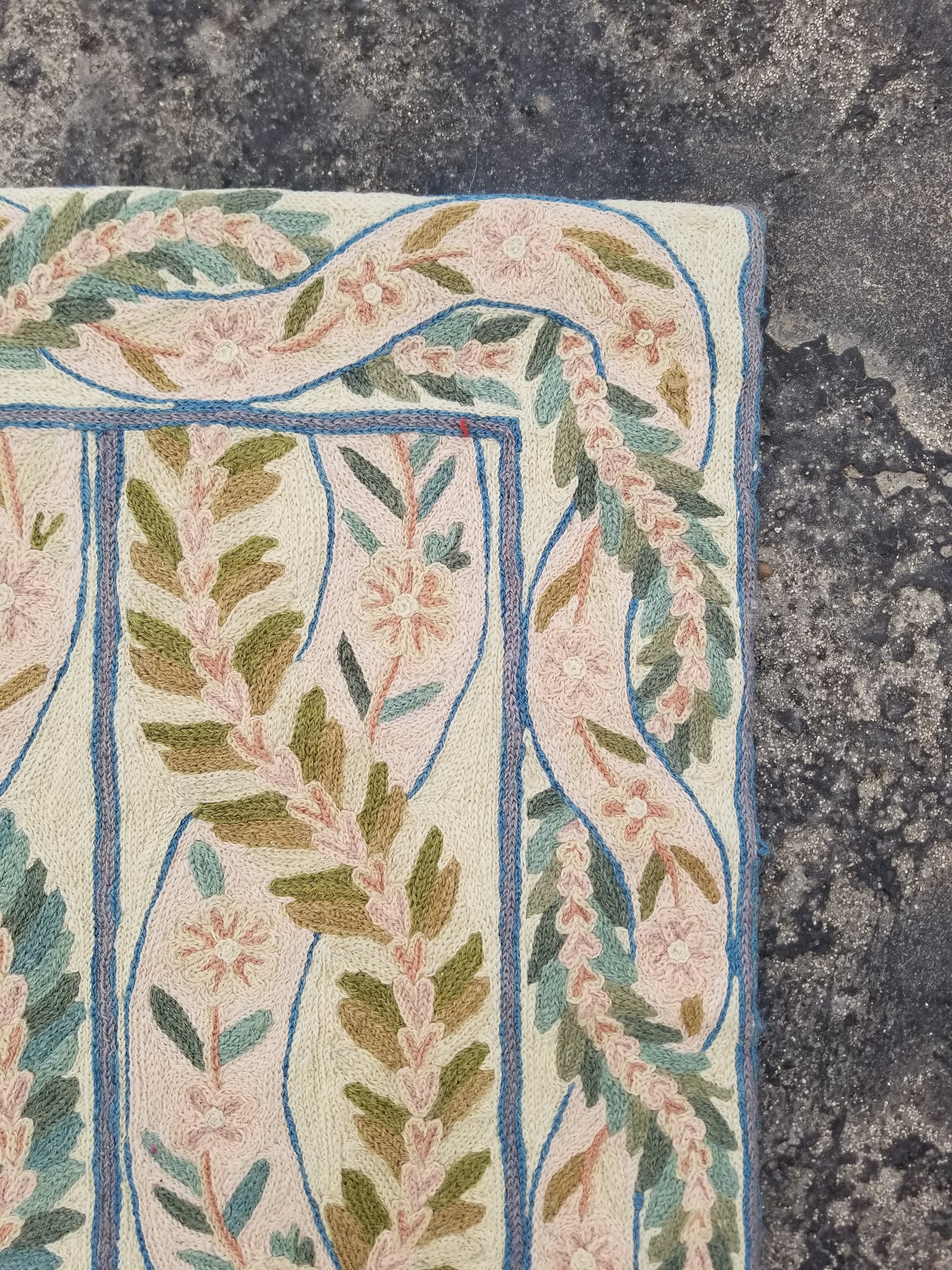 Vintage Handmade Kashmiri Floral Striped Chain-Stitch Decor Wool Rug 45x23in