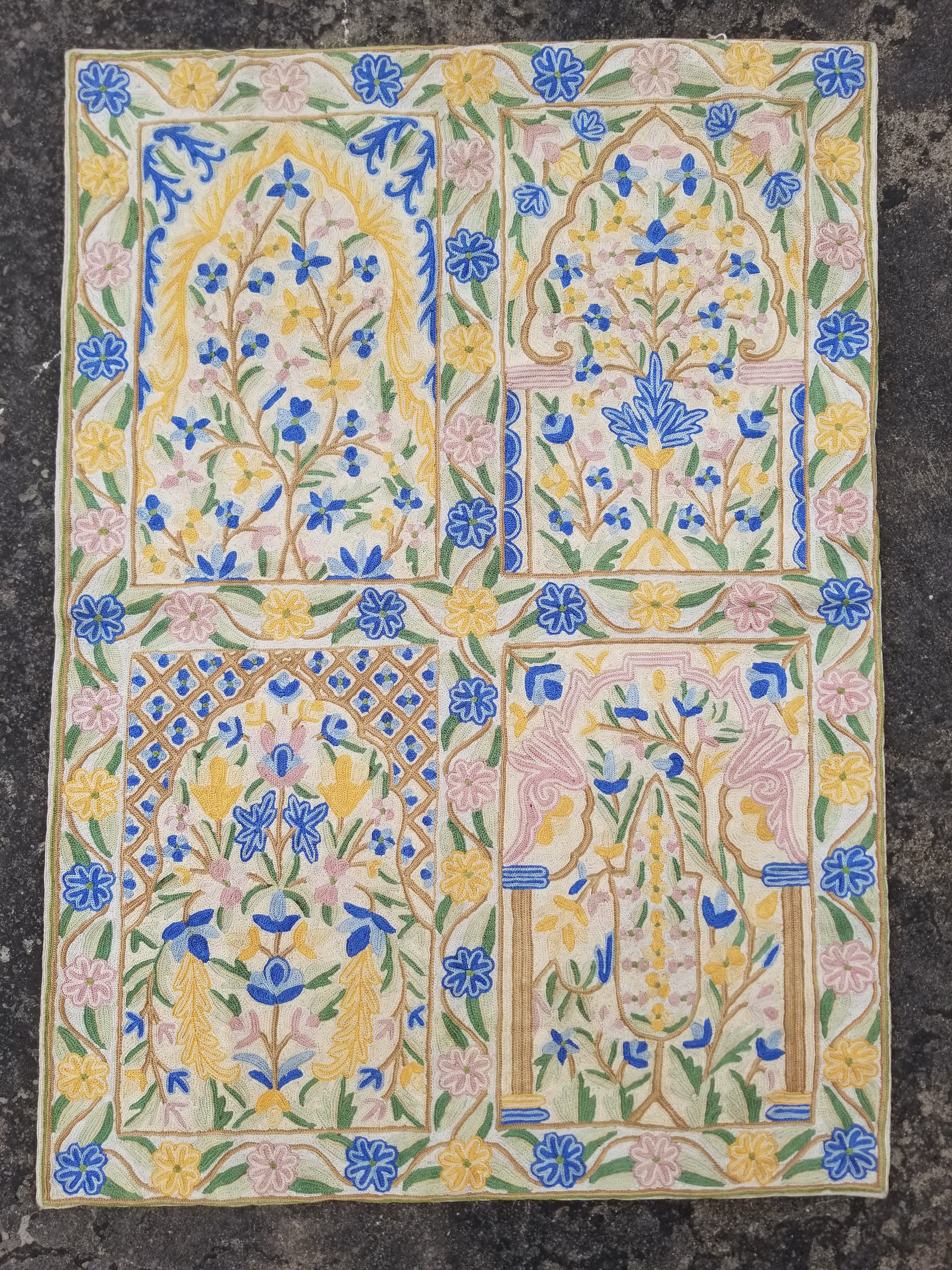 Vintage Handmade Kashmiri Floral Chain-Stitch Decor Silk Tapestry 34x24in