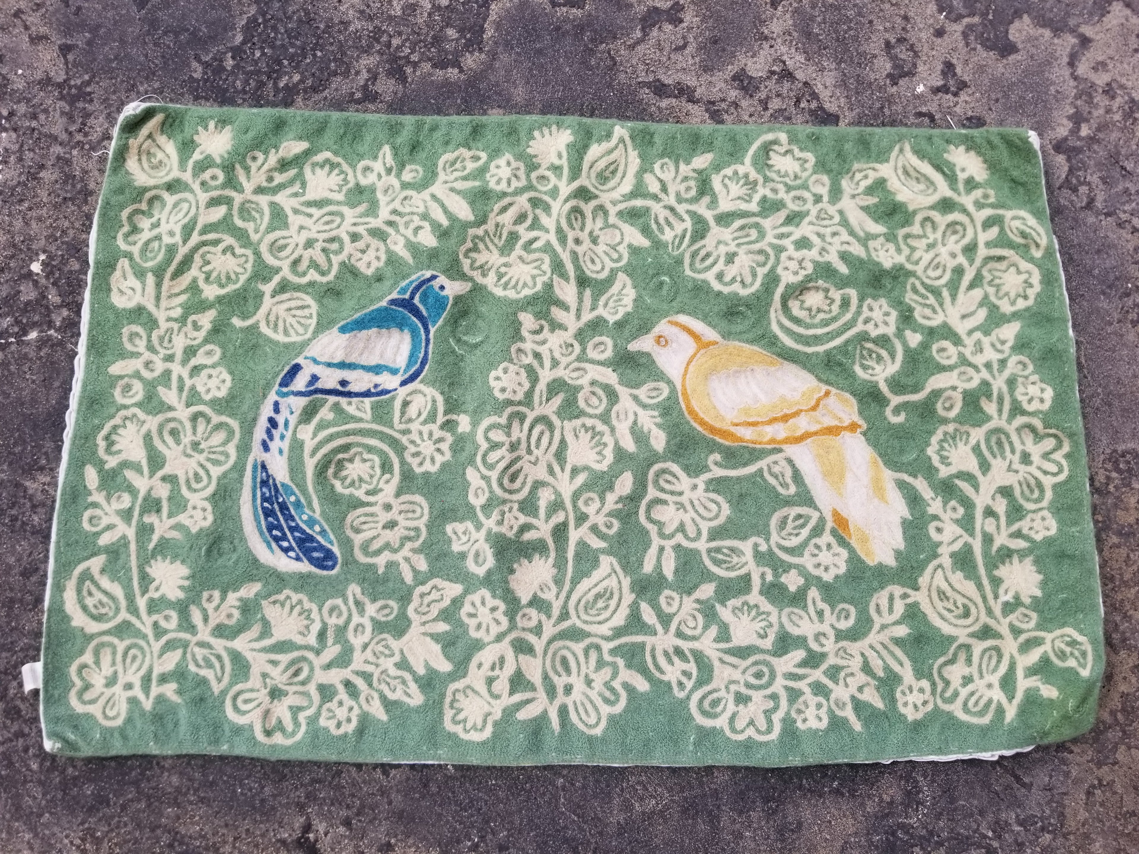 Vintage Handmade Kashmiri Birds Chain-Stitch Decor Wool Rug 33x20in