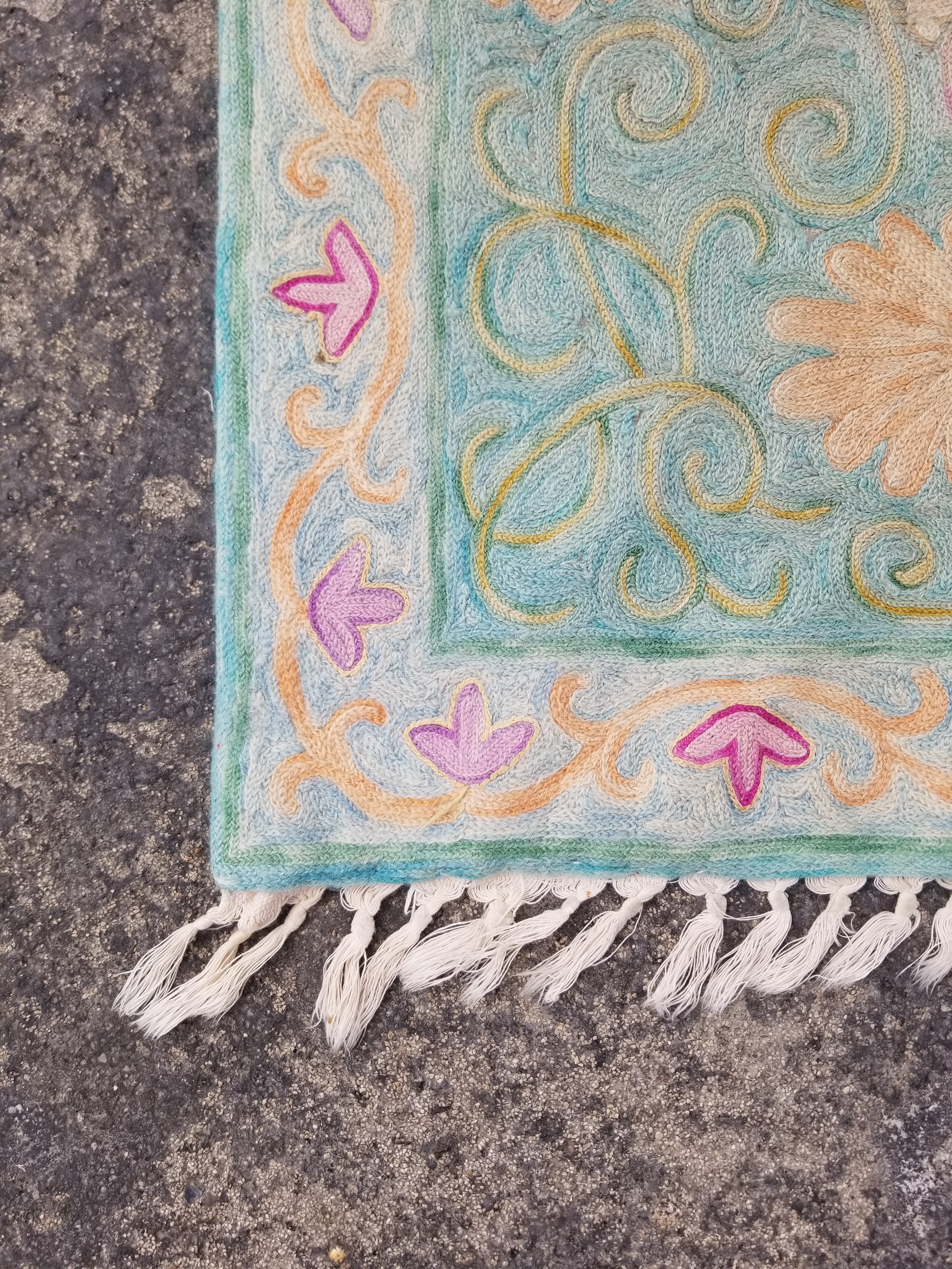 Vintage Handmade Kashmiri Floral Chain-Stitch Decor Silk Rug Tapestry 35x24in