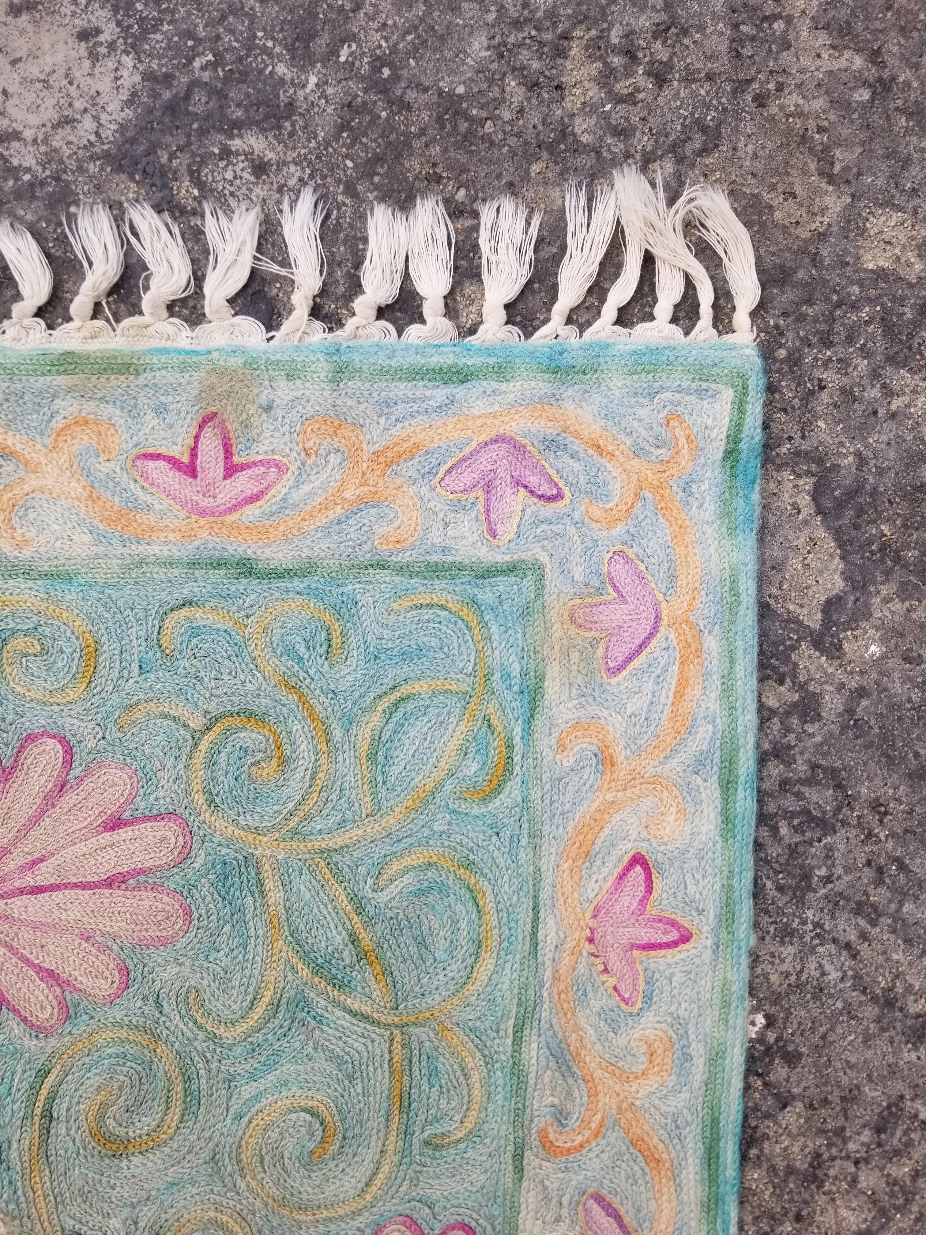 Vintage Handmade Kashmiri Floral Chain-Stitch Decor Silk Rug Tapestry 35x24in