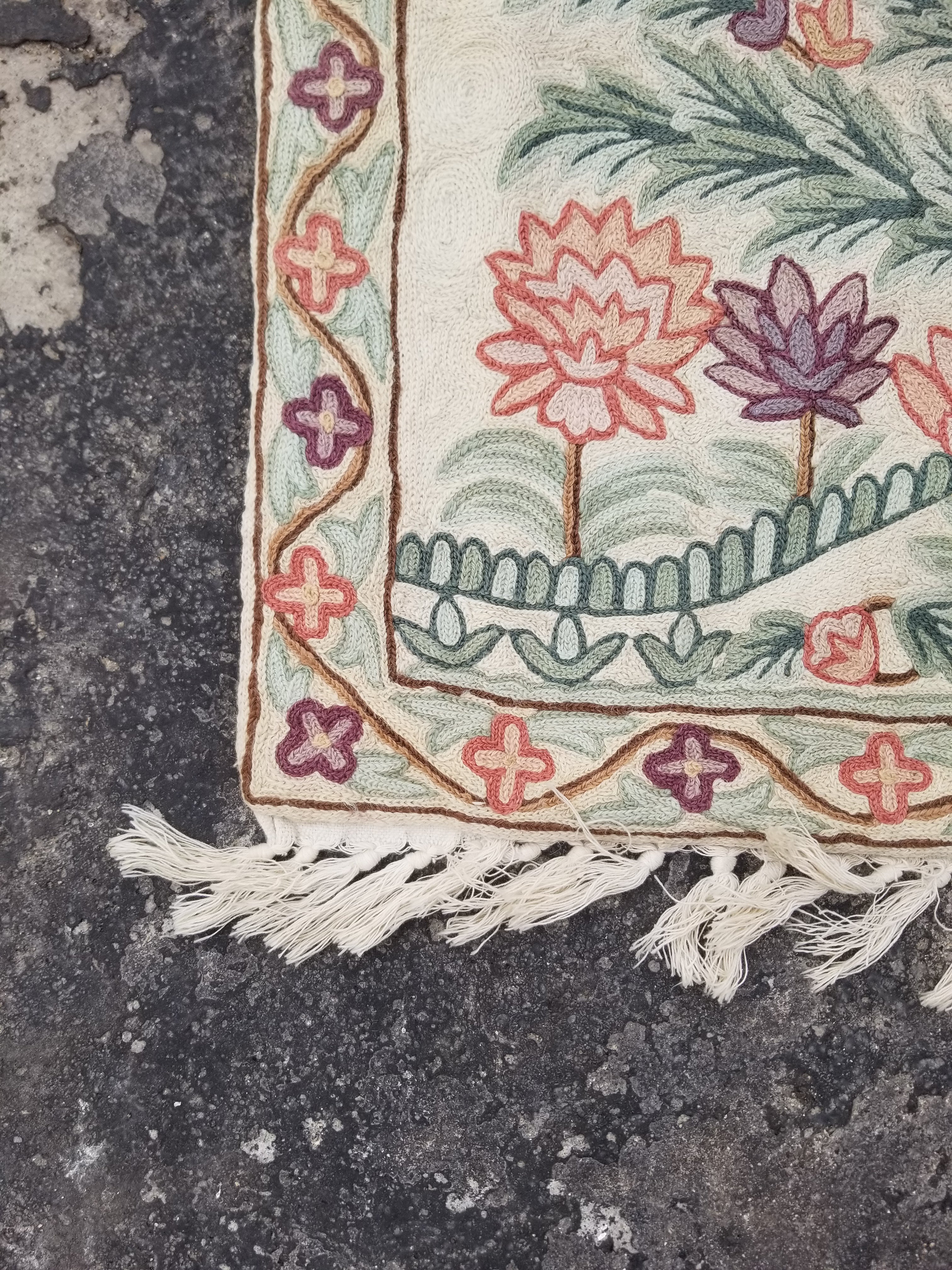Vintage Handmade Kashmiri Tree Of Life Chain-Stitch Decor Wool Tapestry 34x24in