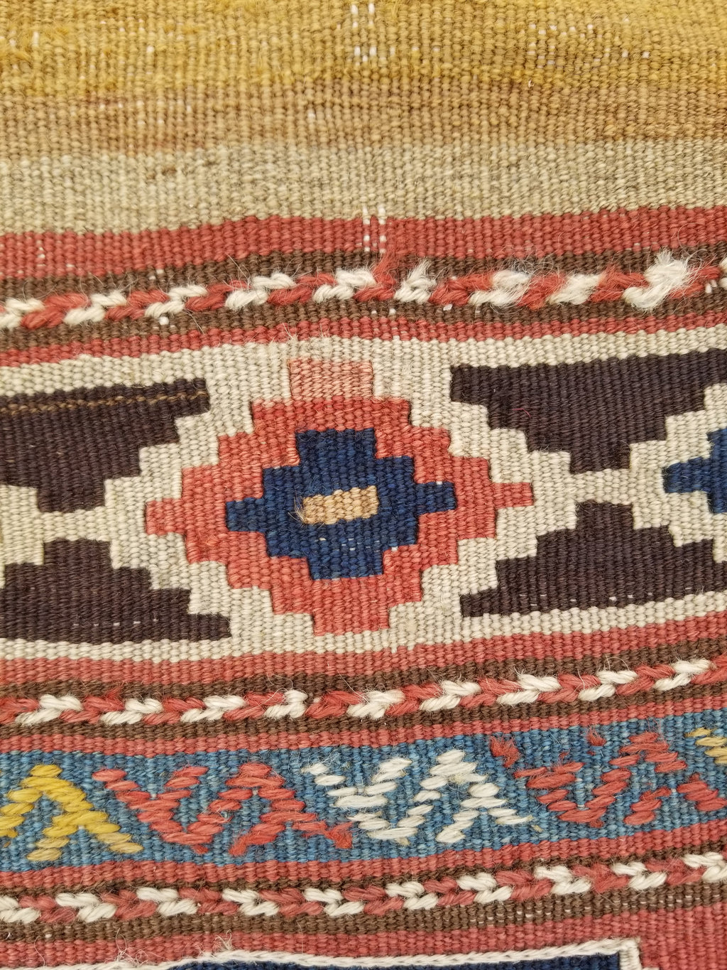 Antique Traditional Handmade Anatolian Wool Multicolor Kilim 111x86cm