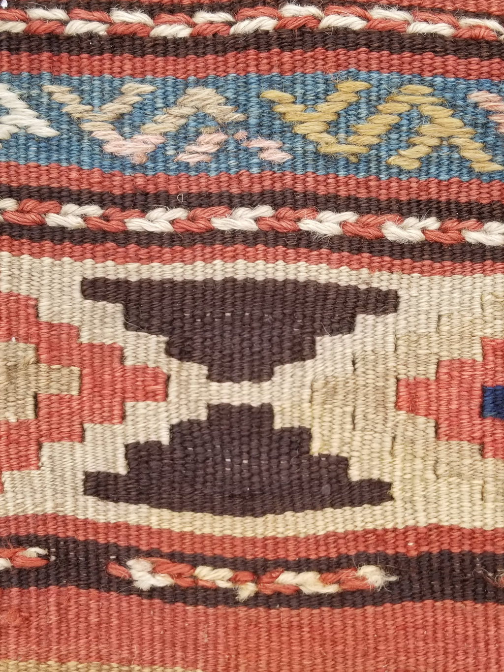 Antique Traditional Handmade Anatolian Wool Multicolor Kilim 111x86cm