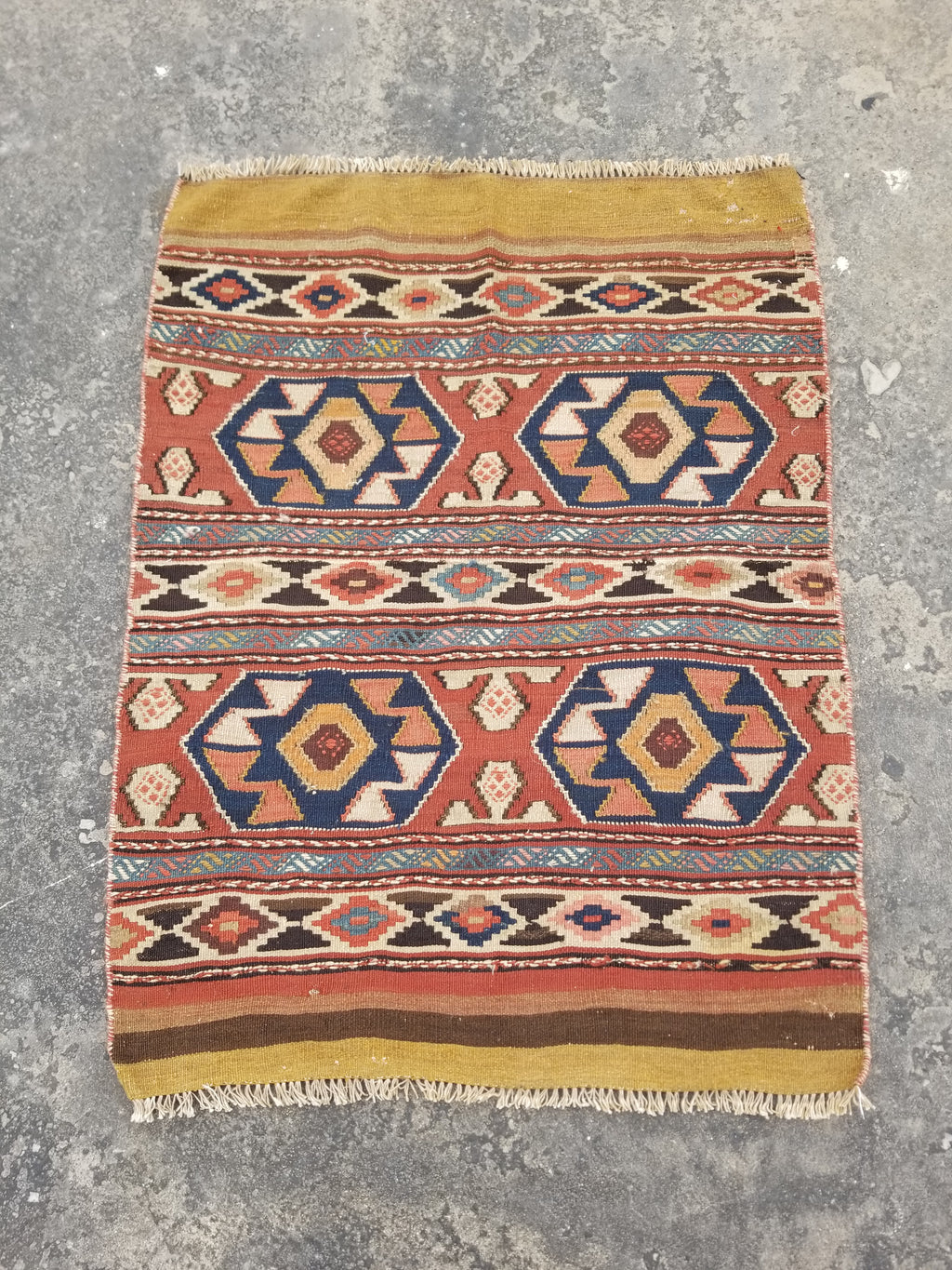 Antique Traditional Handmade Anatolian Wool Multicolor Kilim 111x86cm
