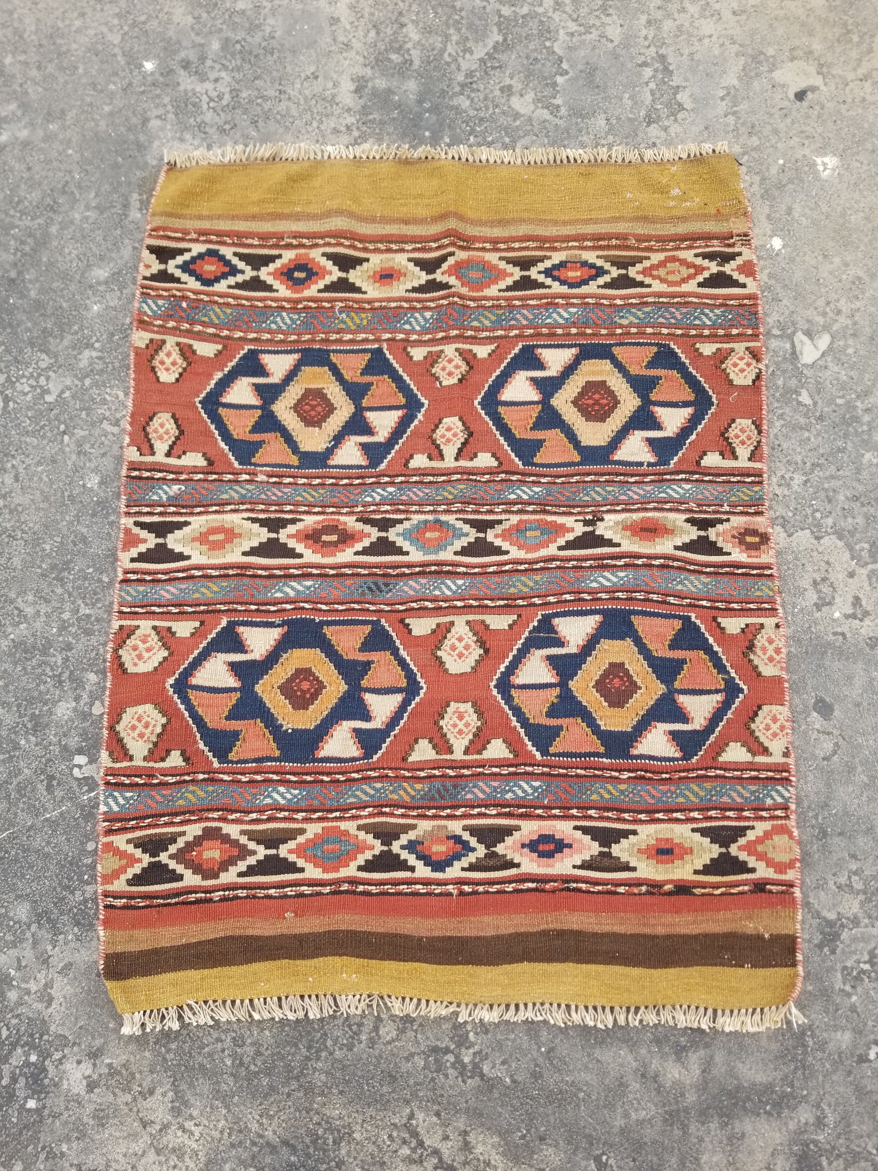 Antique Traditional Handmade Anatolian Wool Multicolor Kilim 111x86cm