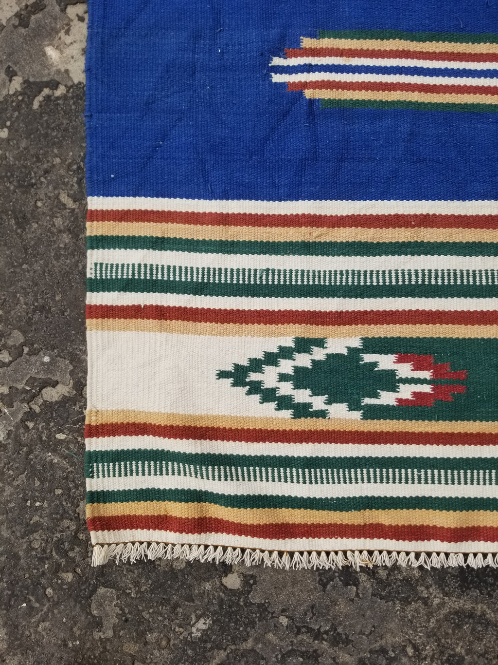 Vintage Native American Handmade Mexican Wool Multicolor Kilim 185x119cm