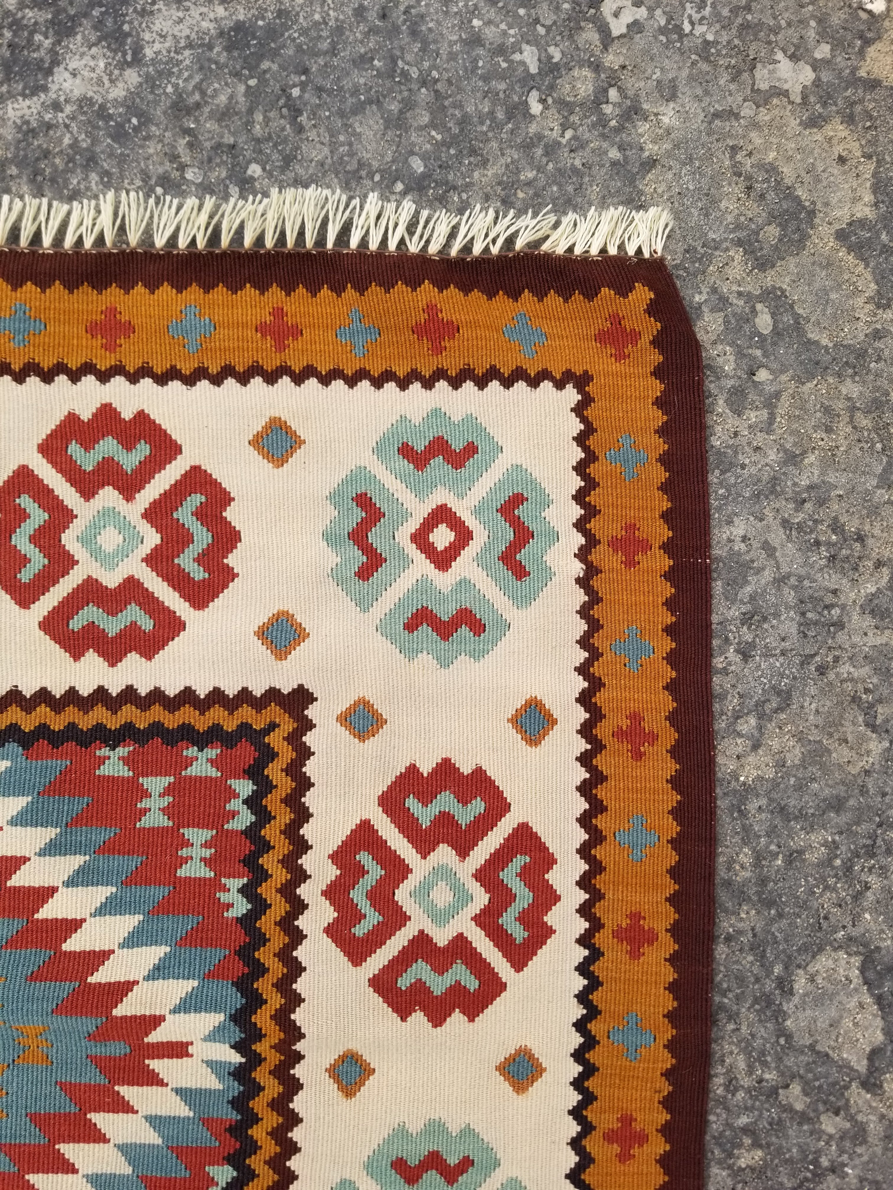 Vintage Traditional Handmade Caucasian Wool Multicolor Kilim 144x109cm