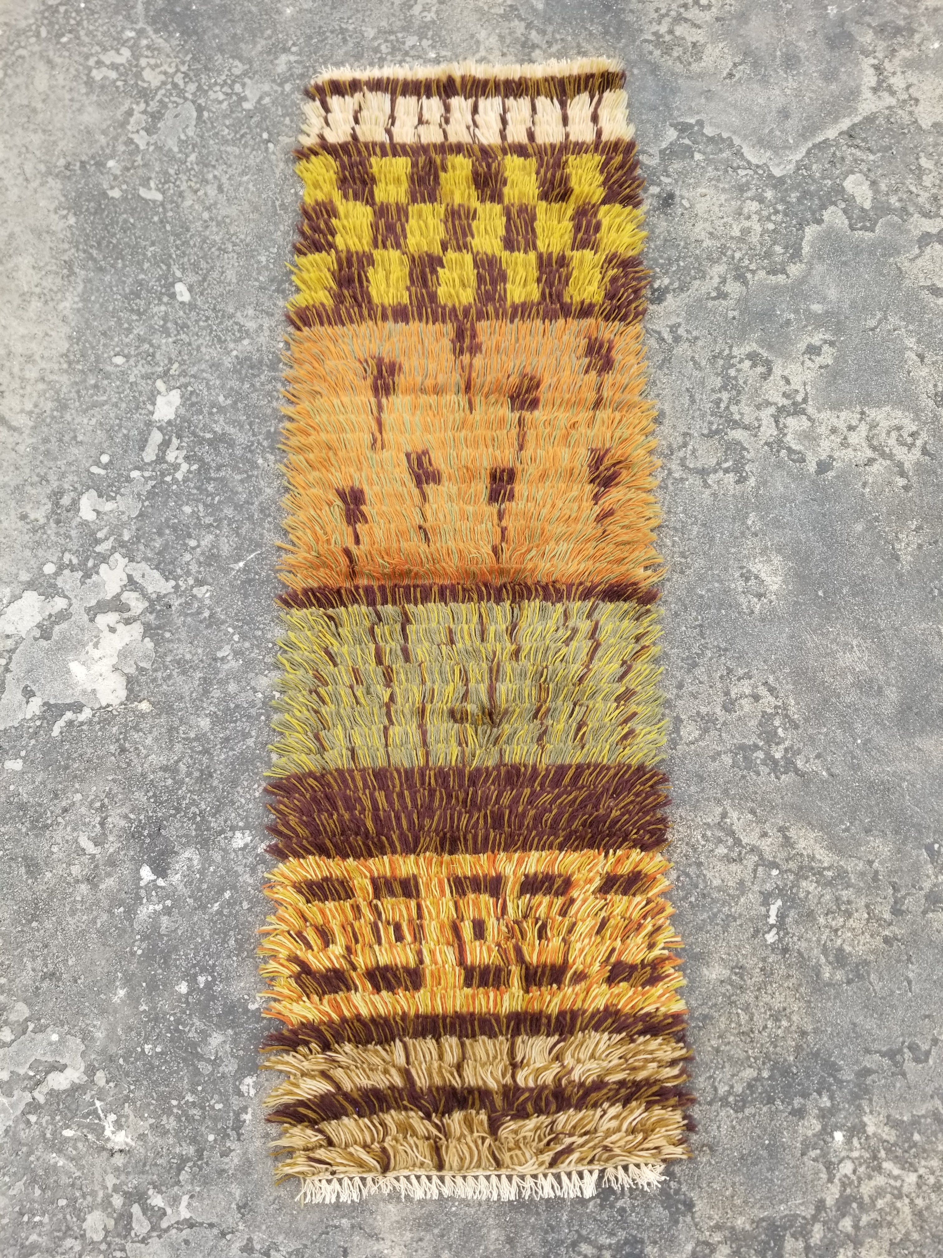 Vintage Traditional Handmade Scandinavian Wool Multicolor Rya Rug 124x38in