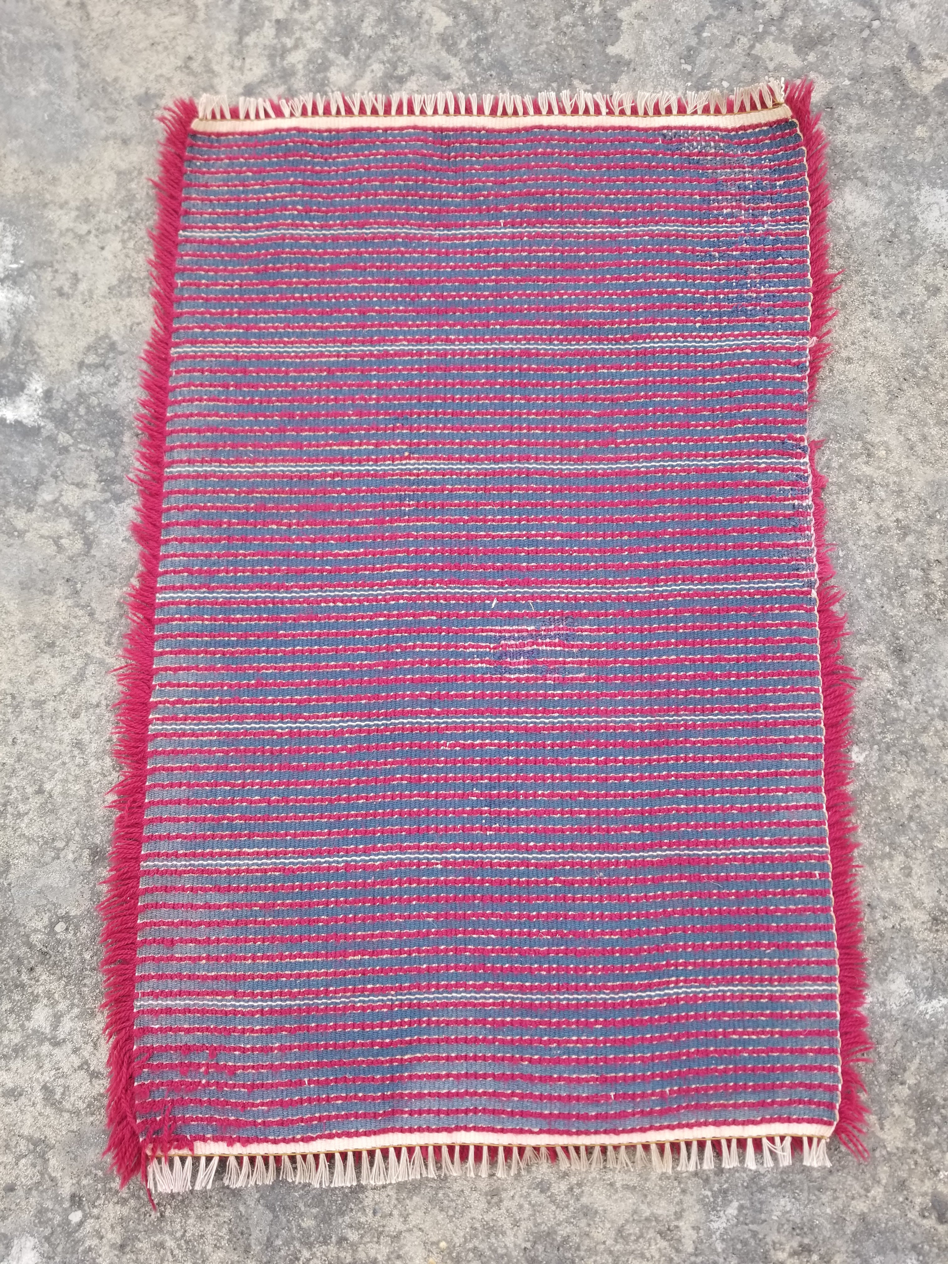 Vintage Traditional Handmade Scandinavian Wool Red Rya Rug 89x58cm