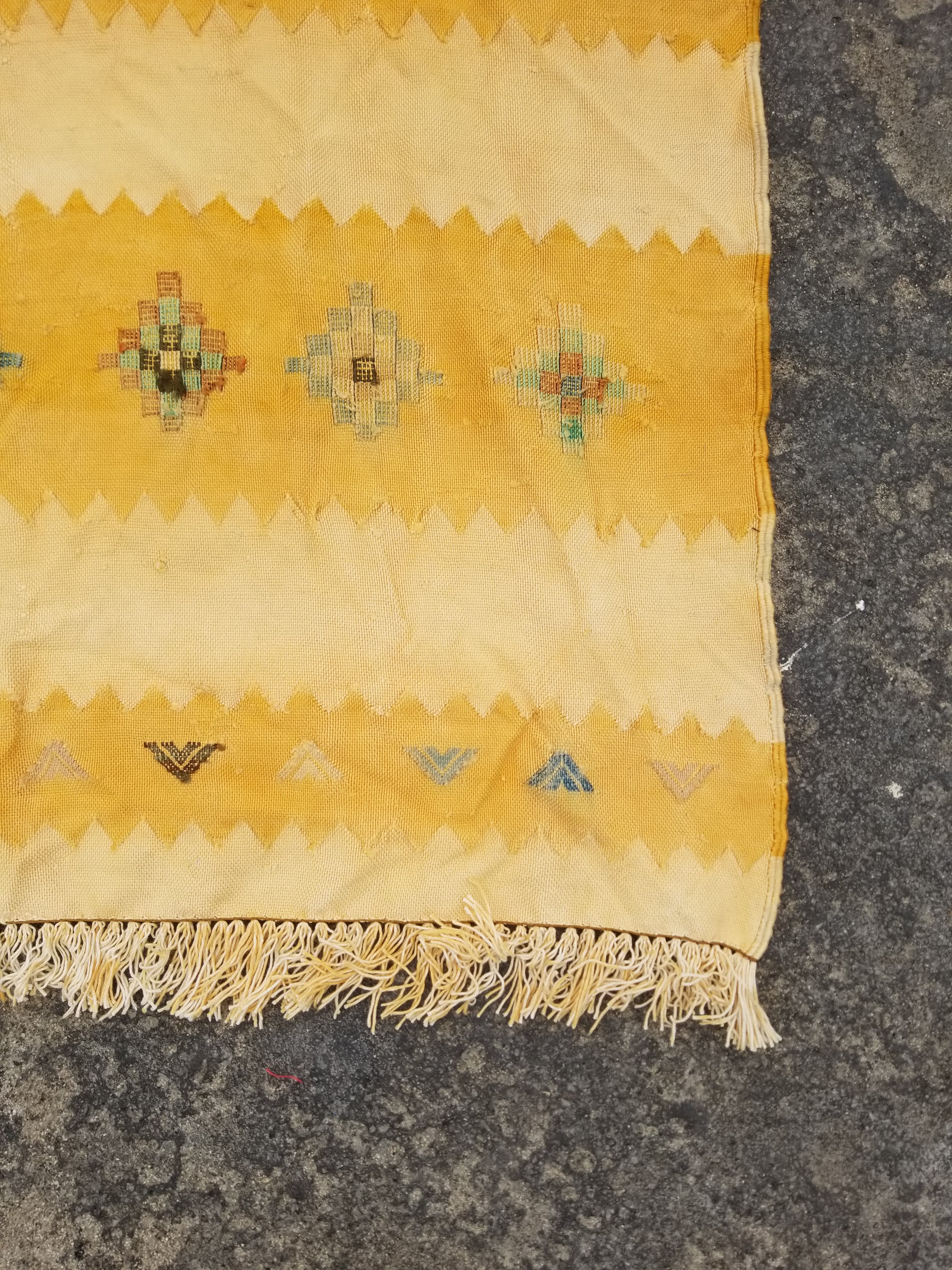 Vintage Traditional Handmade Moroccan Wool Multicolor Kilim 180x101cm