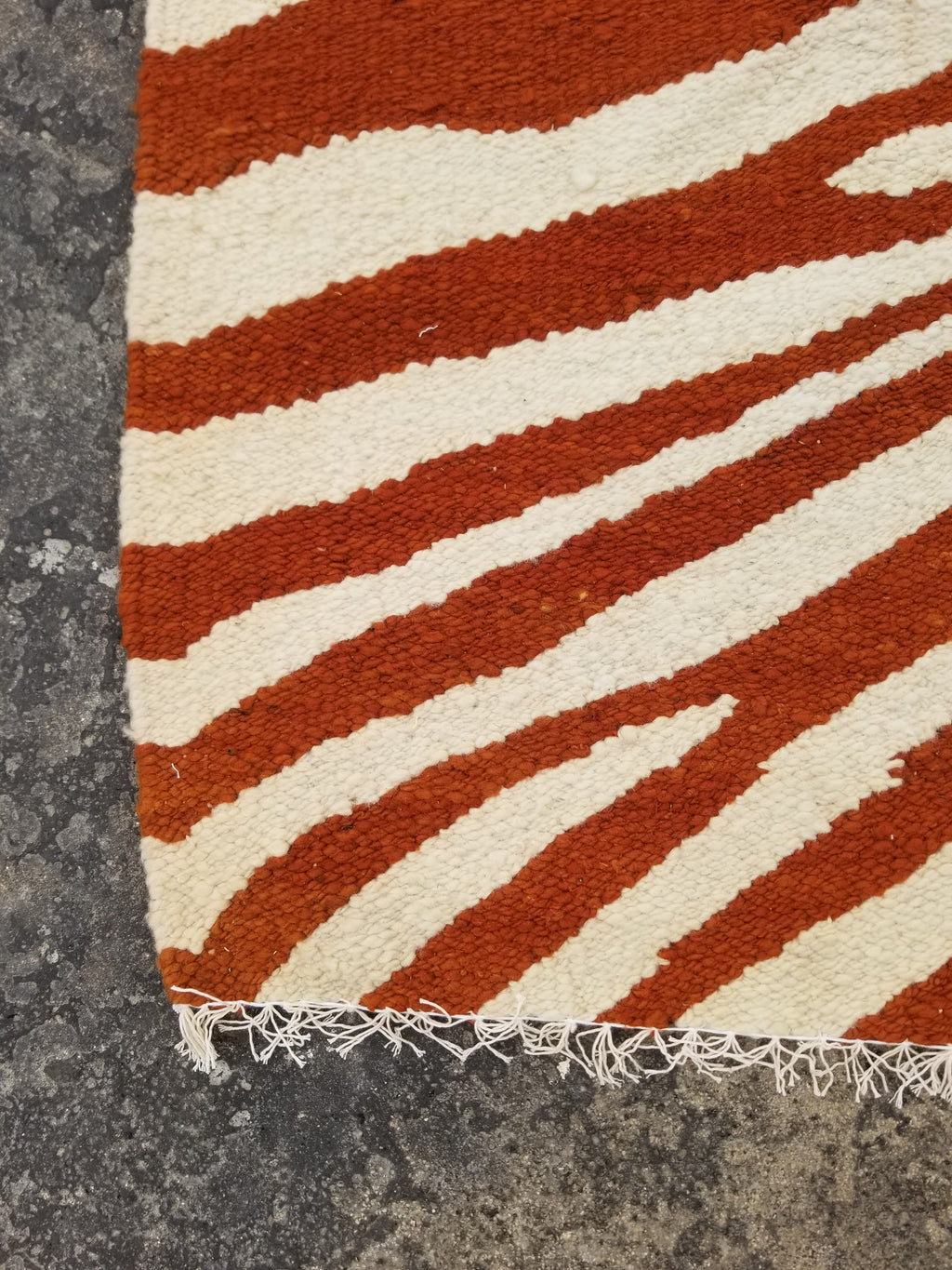 Vintage Traditional Handmade Zebra Style Wool Brown & White Kilim 154x34cm