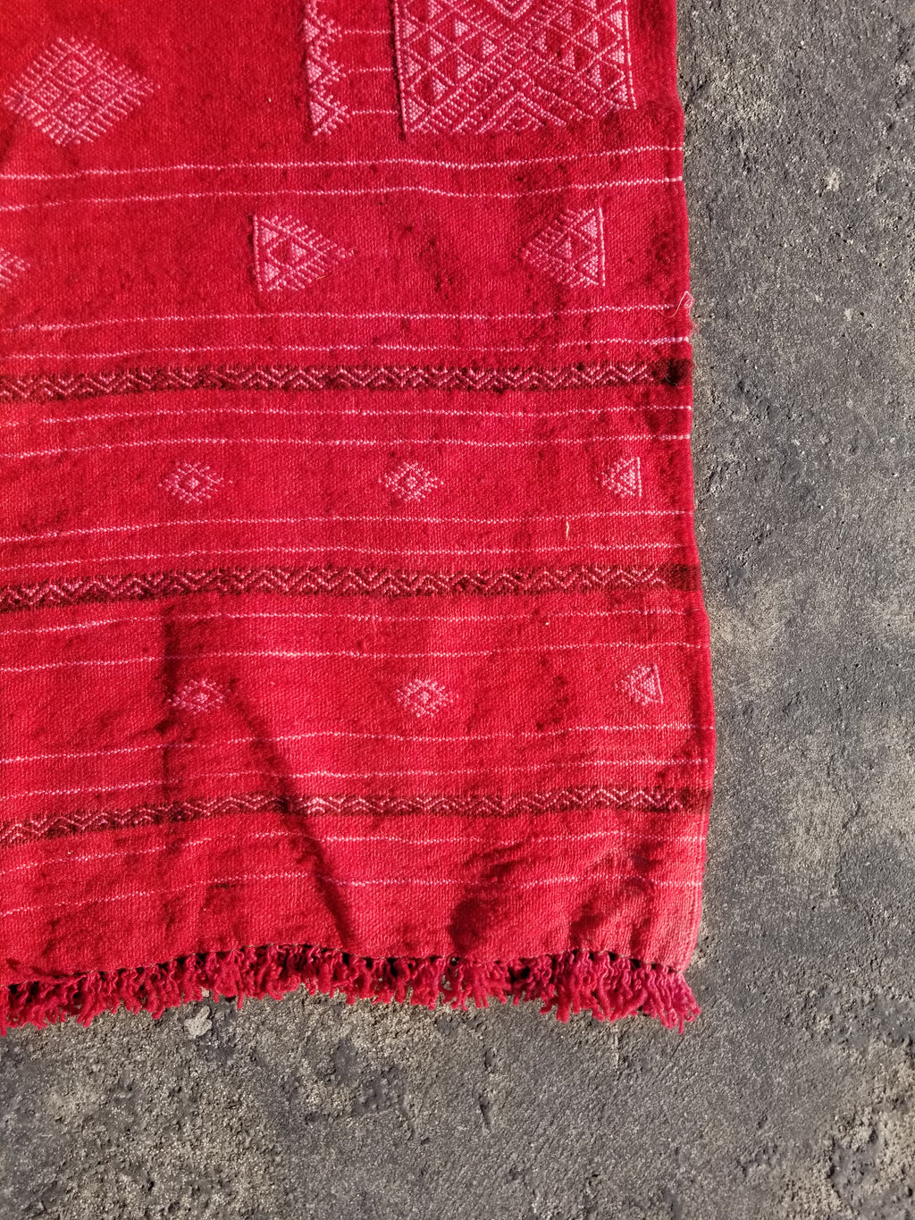 Vintage Traditional Handmade Tunisian Wool Red Kilim 165x93cm