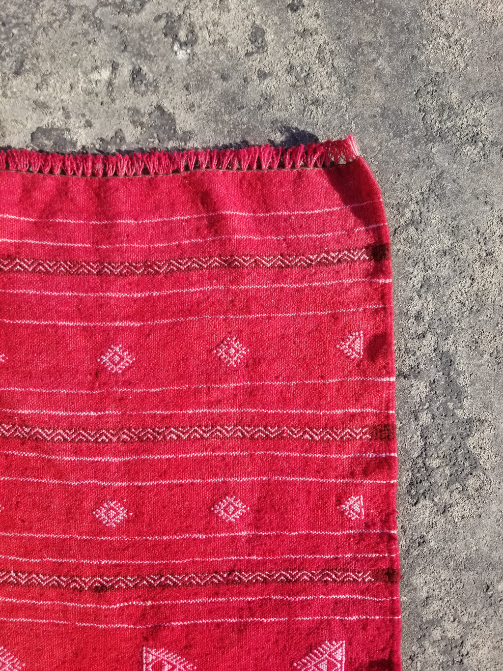 Vintage Traditional Handmade Tunisian Wool Red Kilim 165x93cm