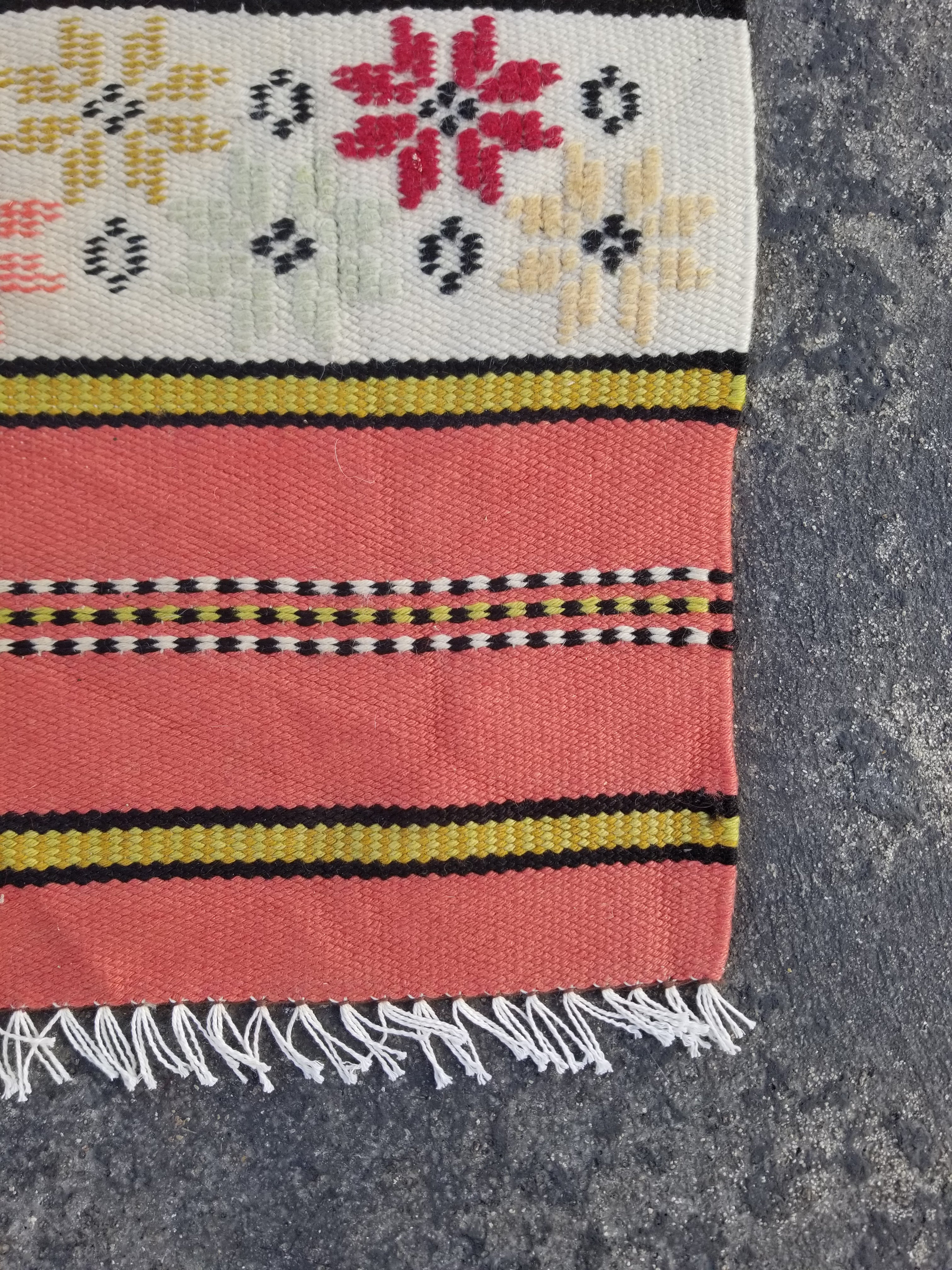 Vintage Traditional Handmade Moroccan Floral Wool Multicolor Kilim 106x60cm