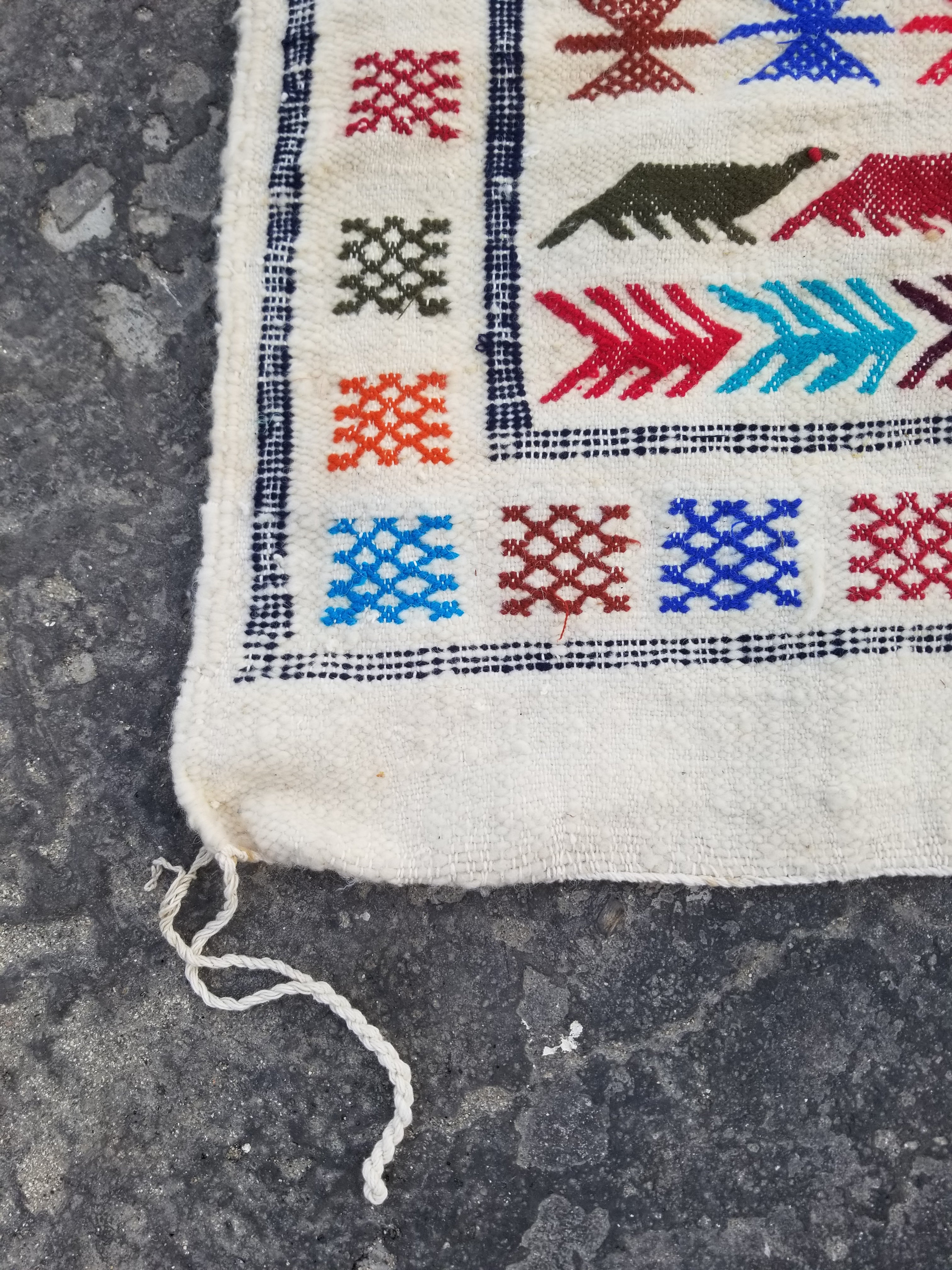 Vintage Traditional Handmade Moroccan Berber Wool Multicolor Kilim 139x101cm