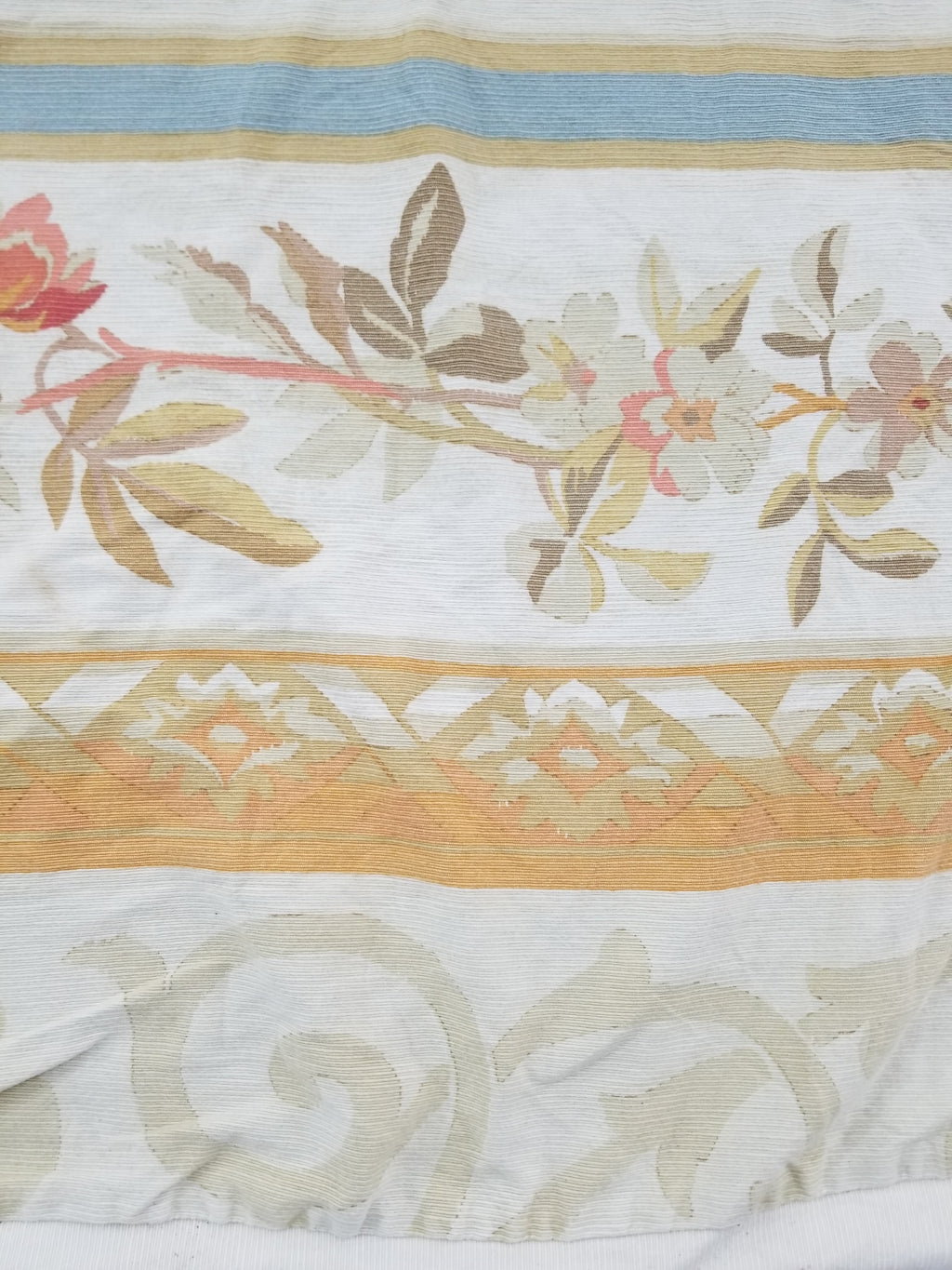 Vintage French Rose Bouquet Woven Bedspread Coverlet 205x200cm