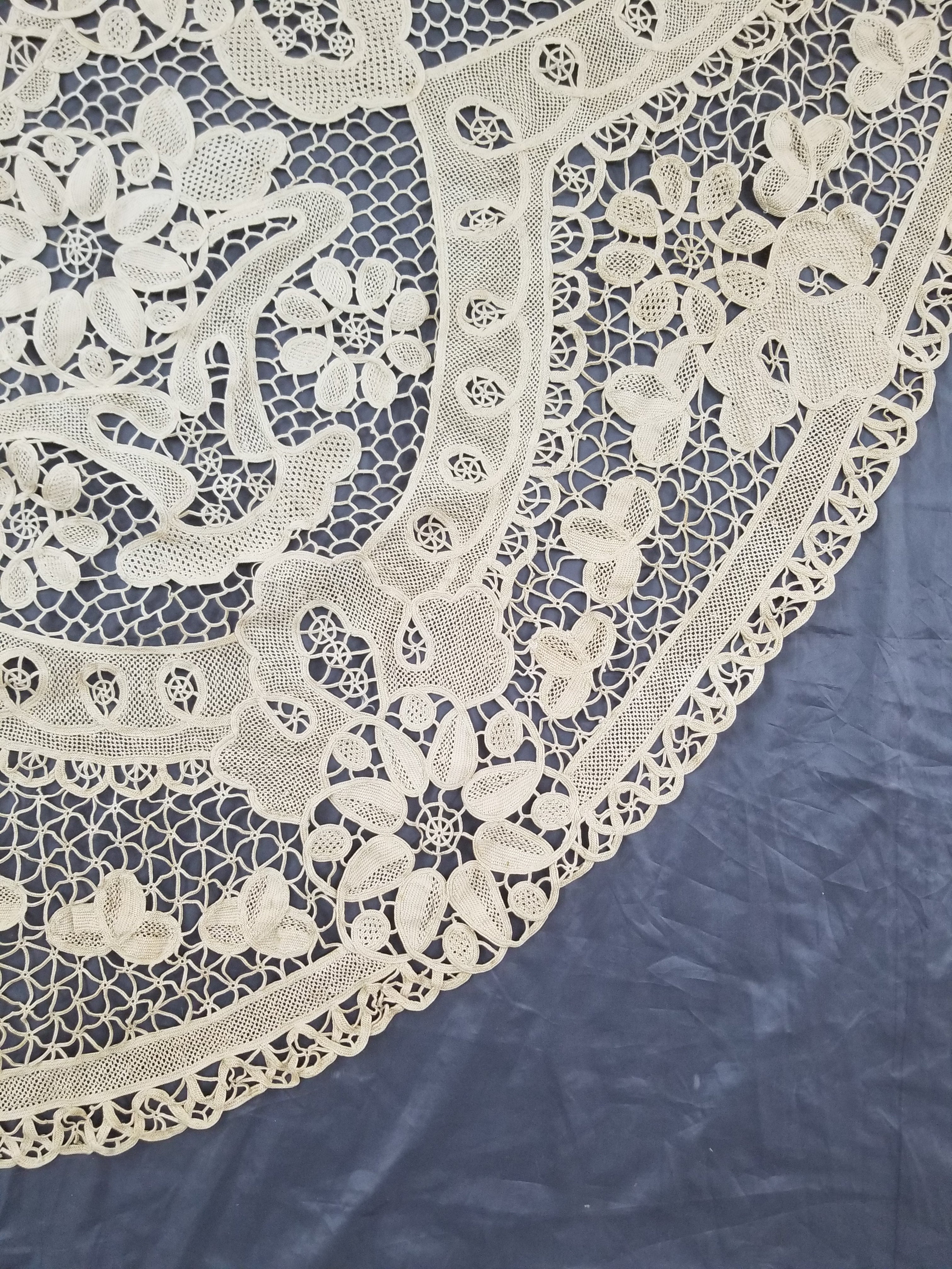 Vintage Italian Point De Venice Needle Lace Banquet Tablecloth 196x162c