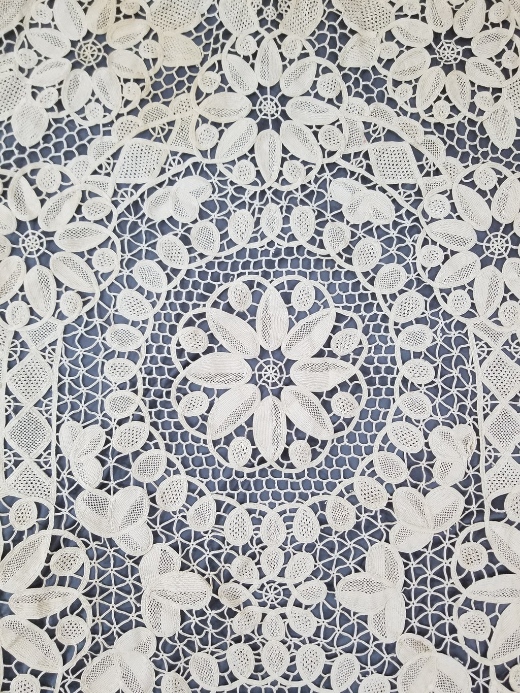 Vintage Italian Point De Venice Needle Lace Banquet Tablecloth 196x162c