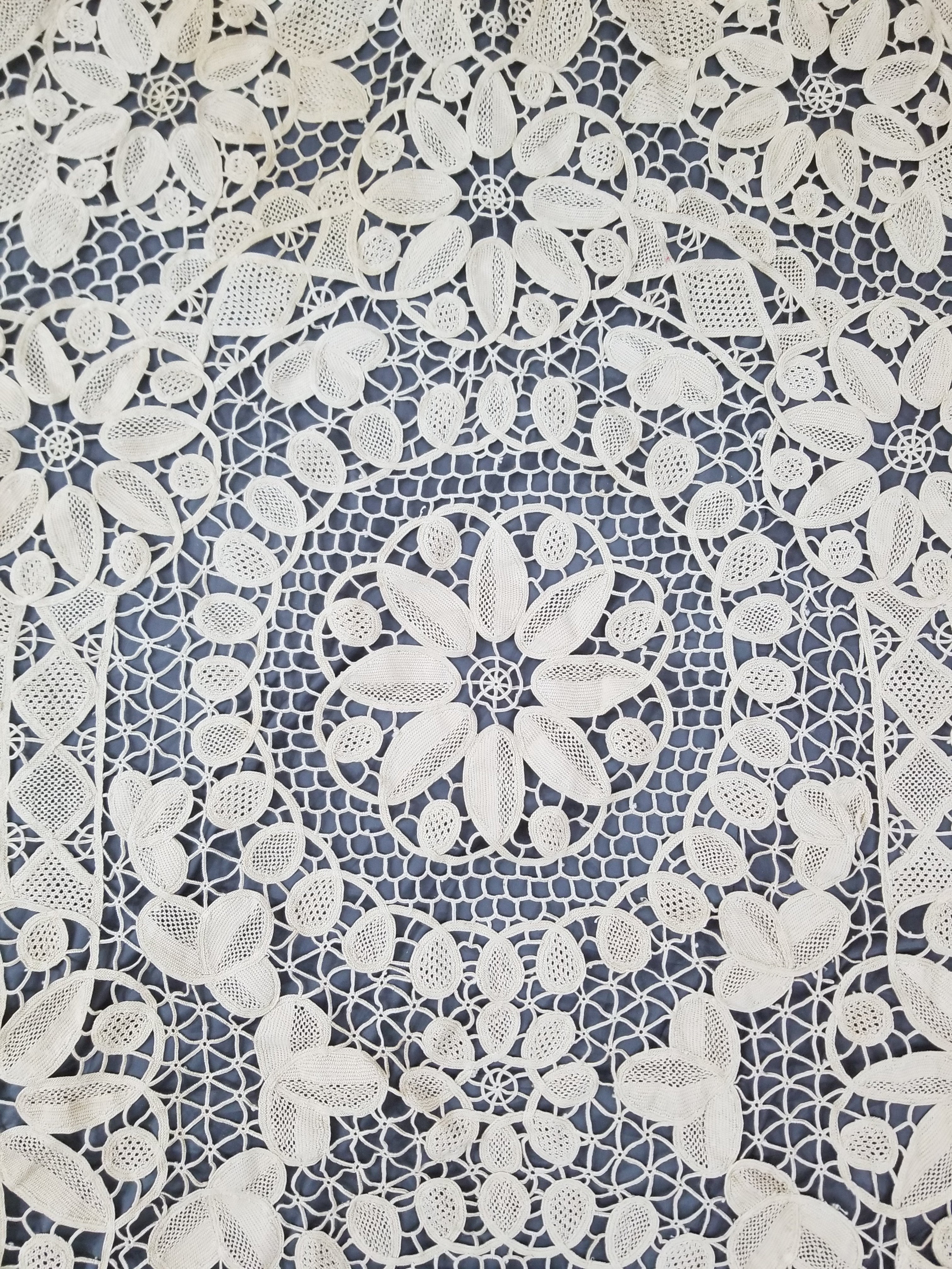 Vintage Italian Point De Venice Needle Lace Banquet Tablecloth 196x162c