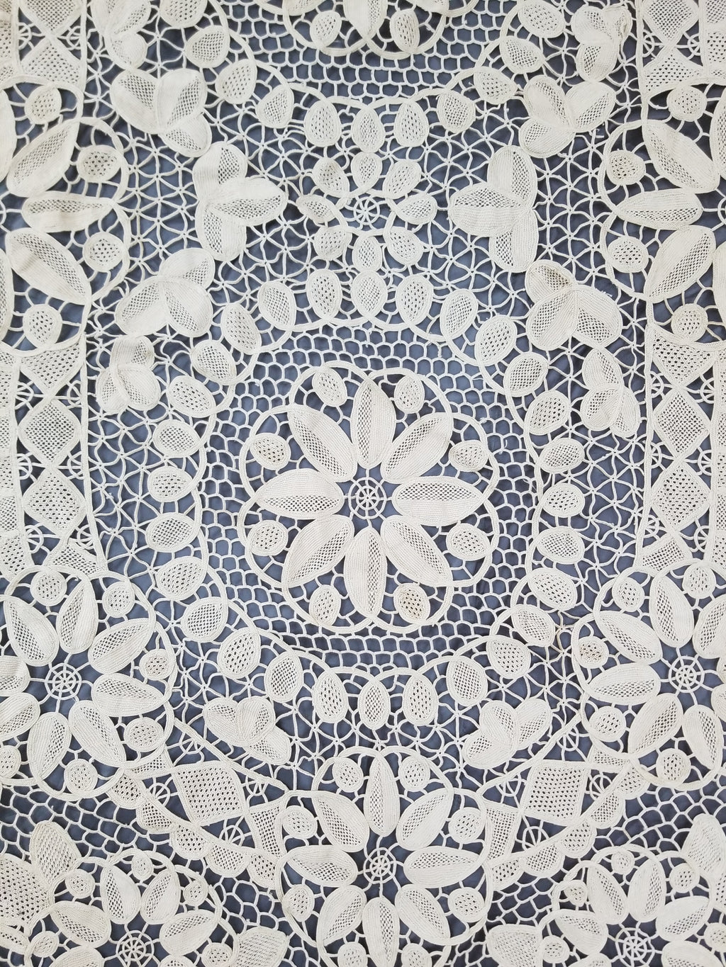 Vintage Italian Point De Venice Needle Lace Banquet Tablecloth 196x162c
