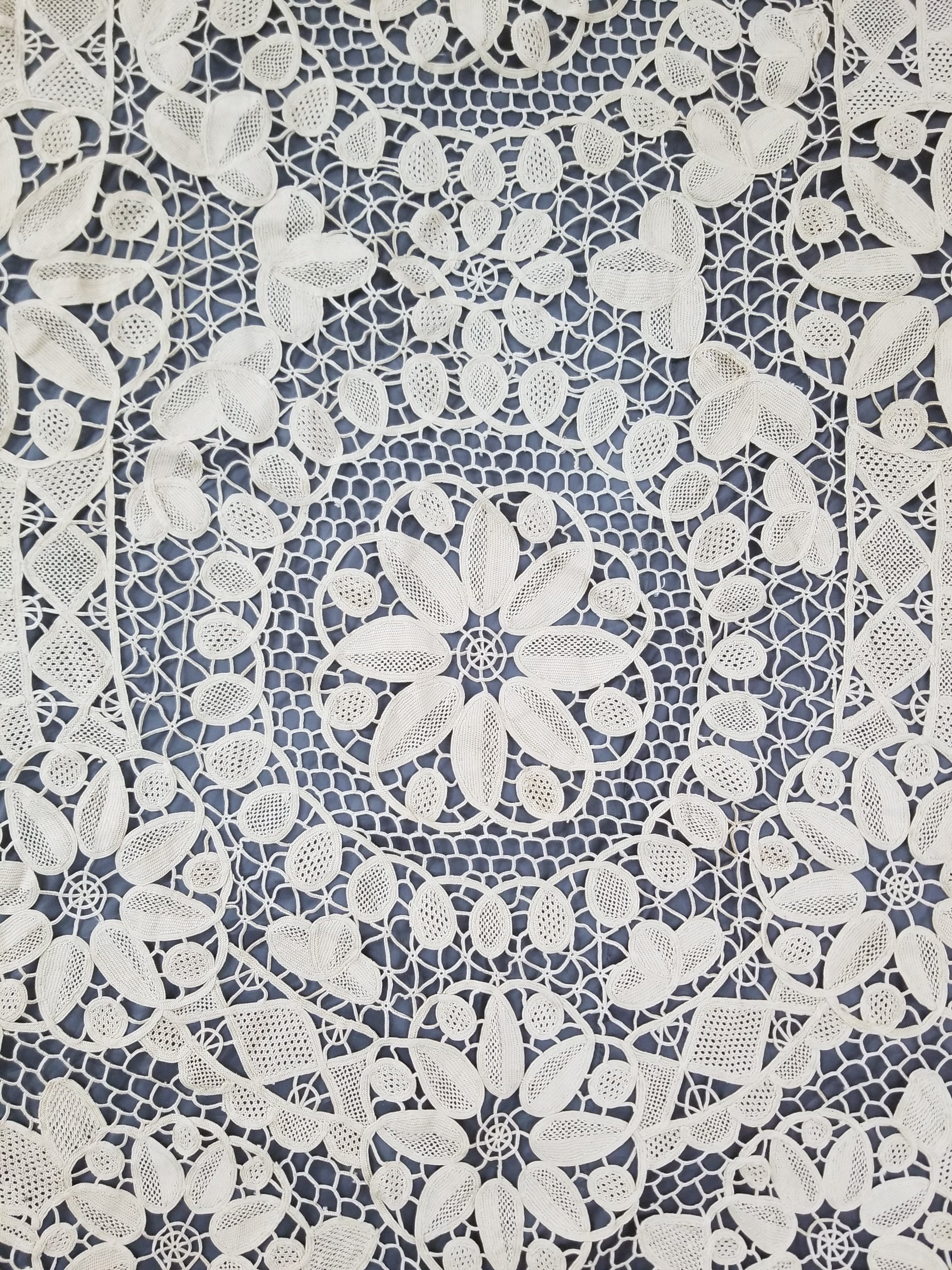 Vintage Italian Point De Venice Needle Lace Banquet Tablecloth 196x162c