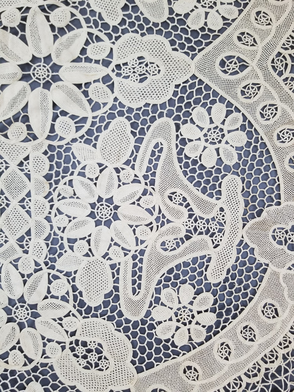Vintage Italian Point De Venice Needle Lace Banquet Tablecloth 196x162c
