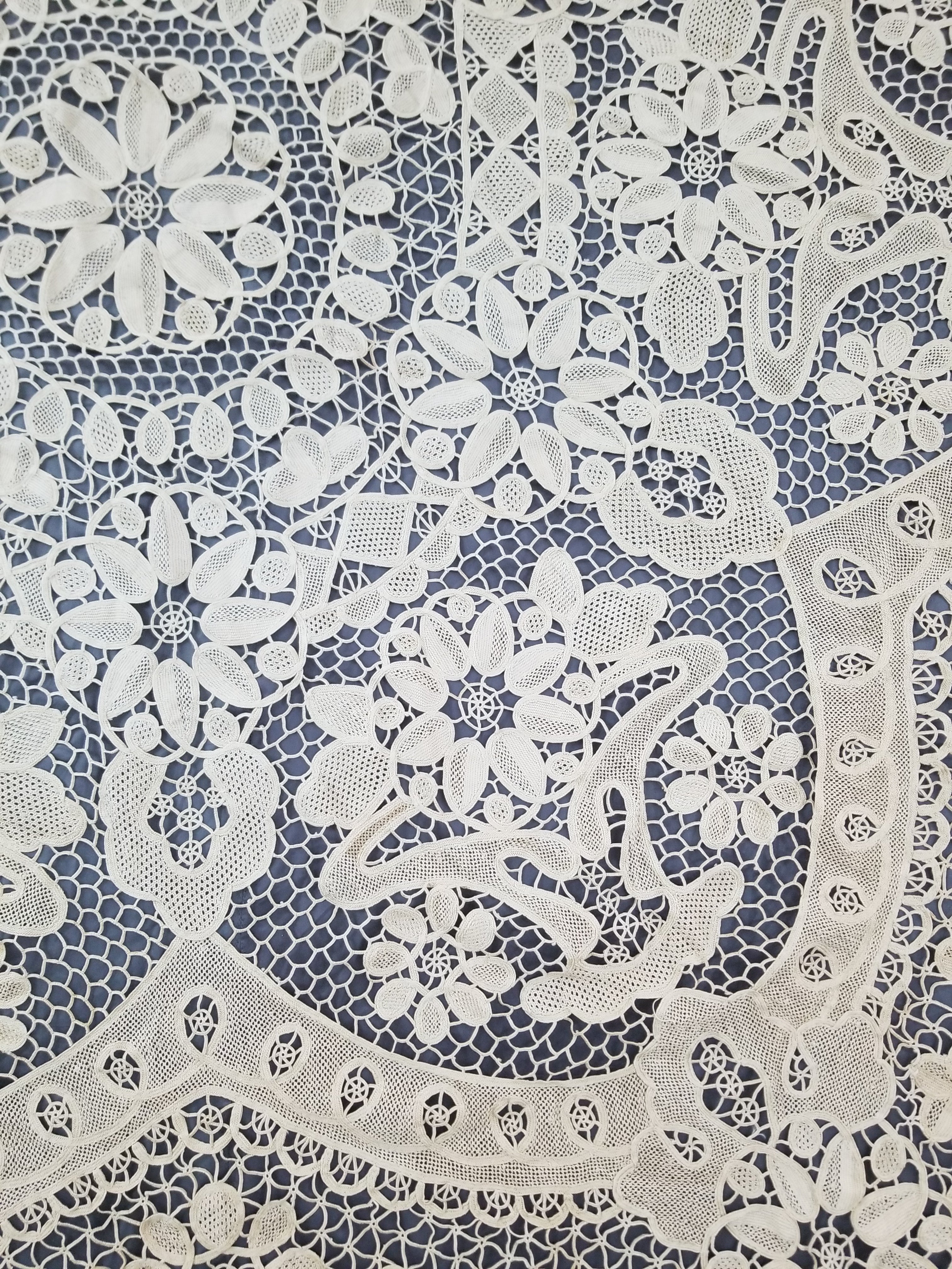 Vintage Italian Point De Venice Needle Lace Banquet Tablecloth 196x162c