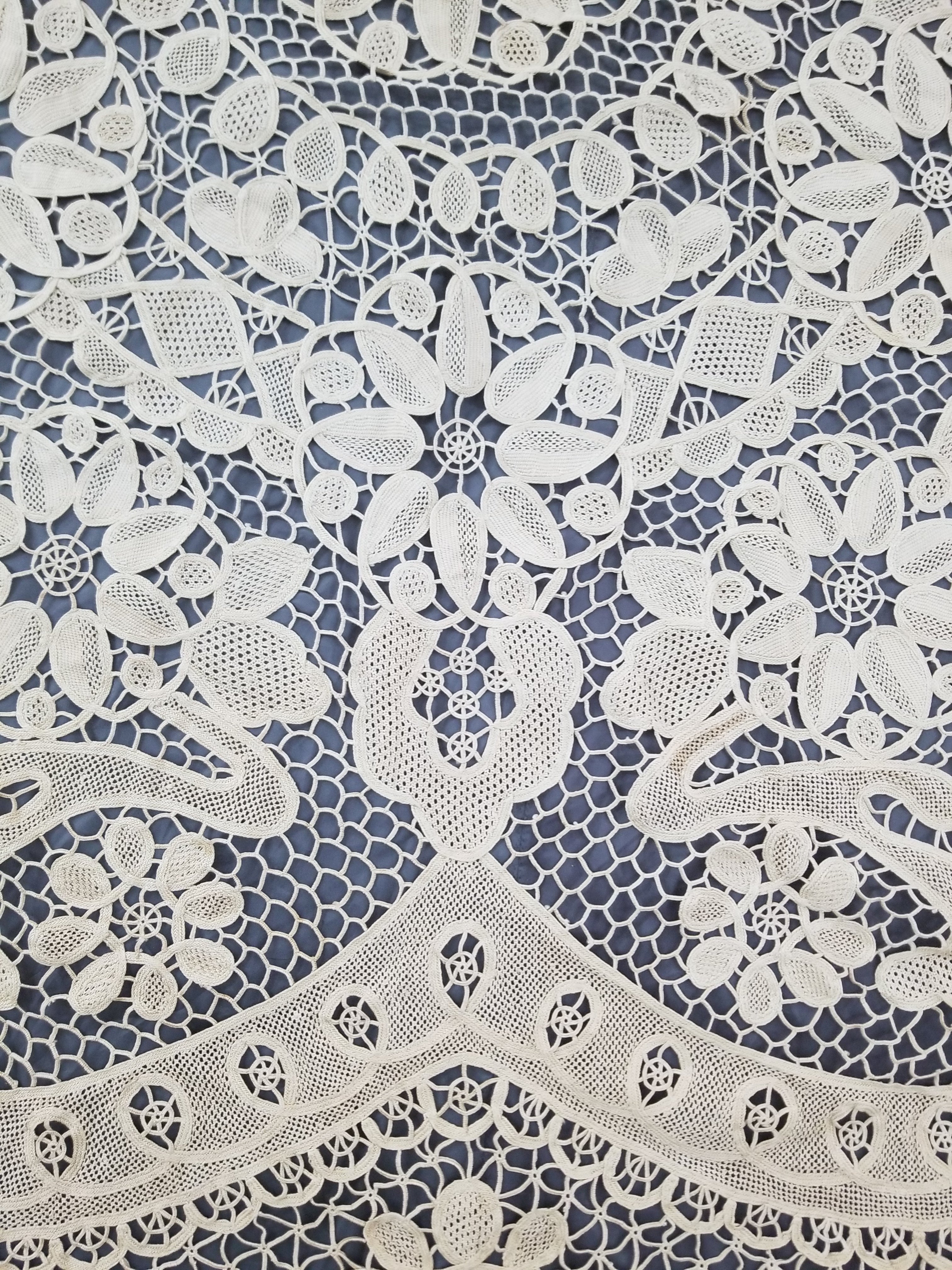 Vintage Italian Point De Venice Needle Lace Banquet Tablecloth 196x162c
