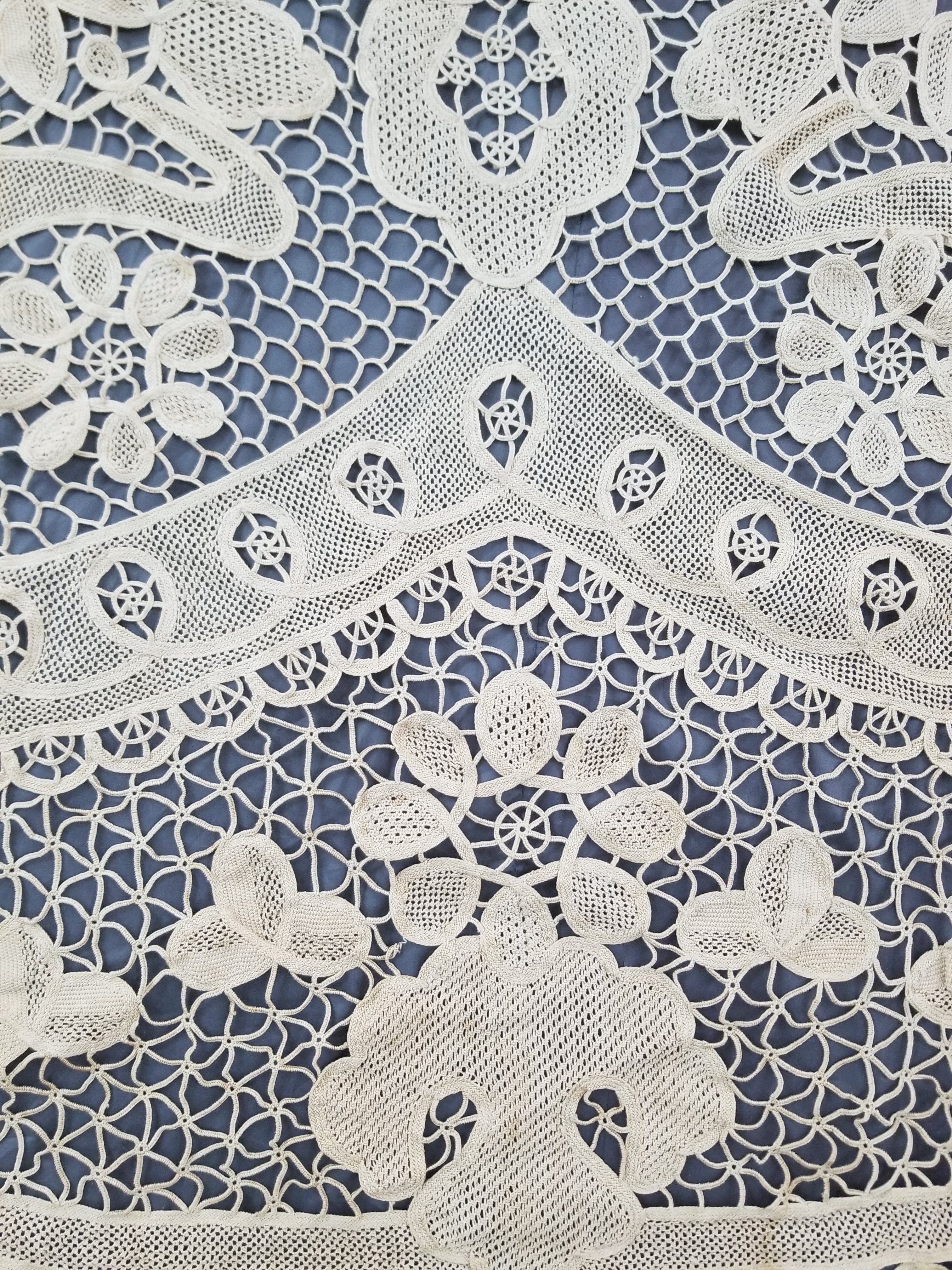 Vintage Italian Point De Venice Needle Lace Banquet Tablecloth 196x162c