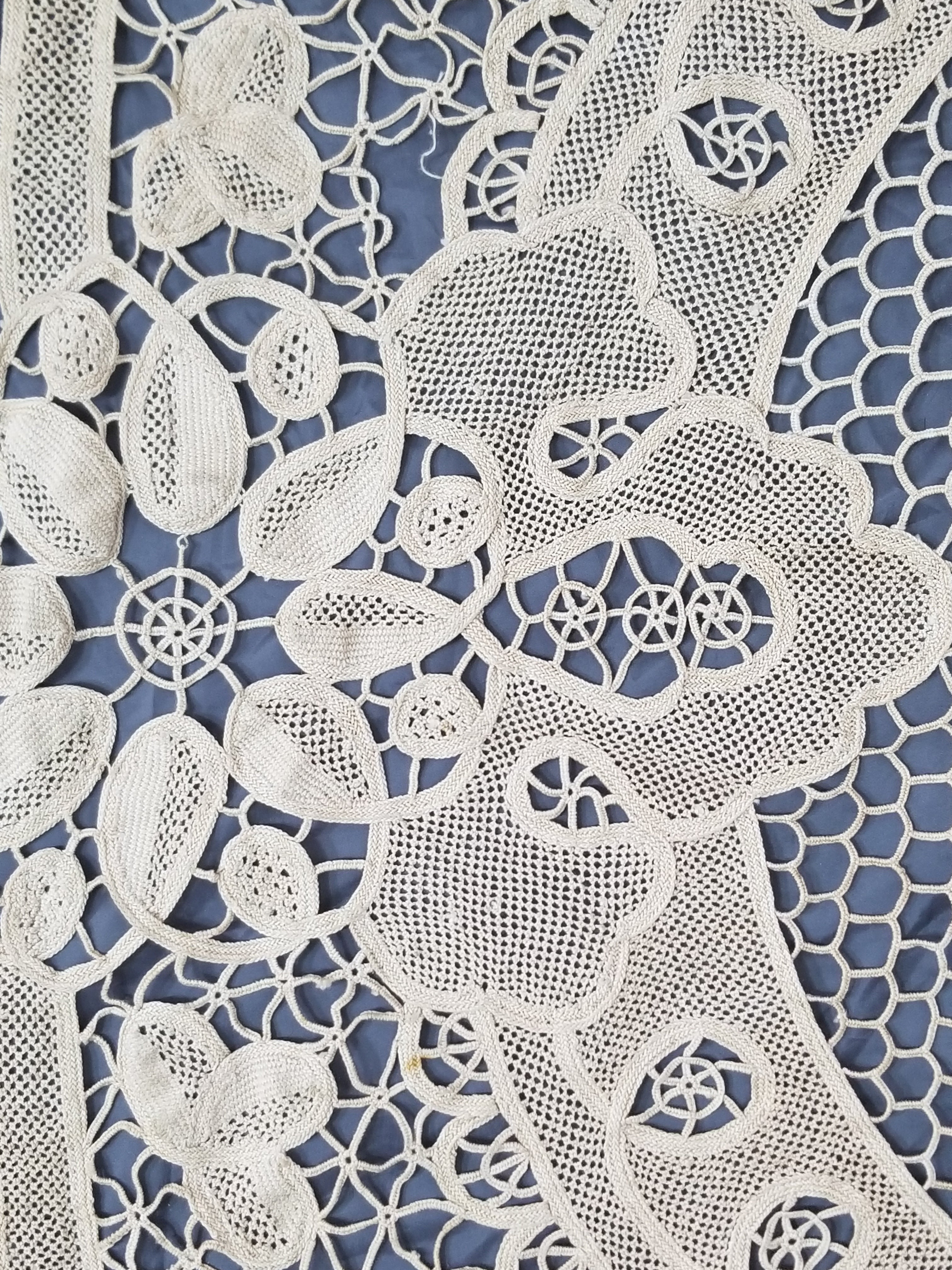 Vintage Italian Point De Venice Needle Lace Banquet Tablecloth 196x162c