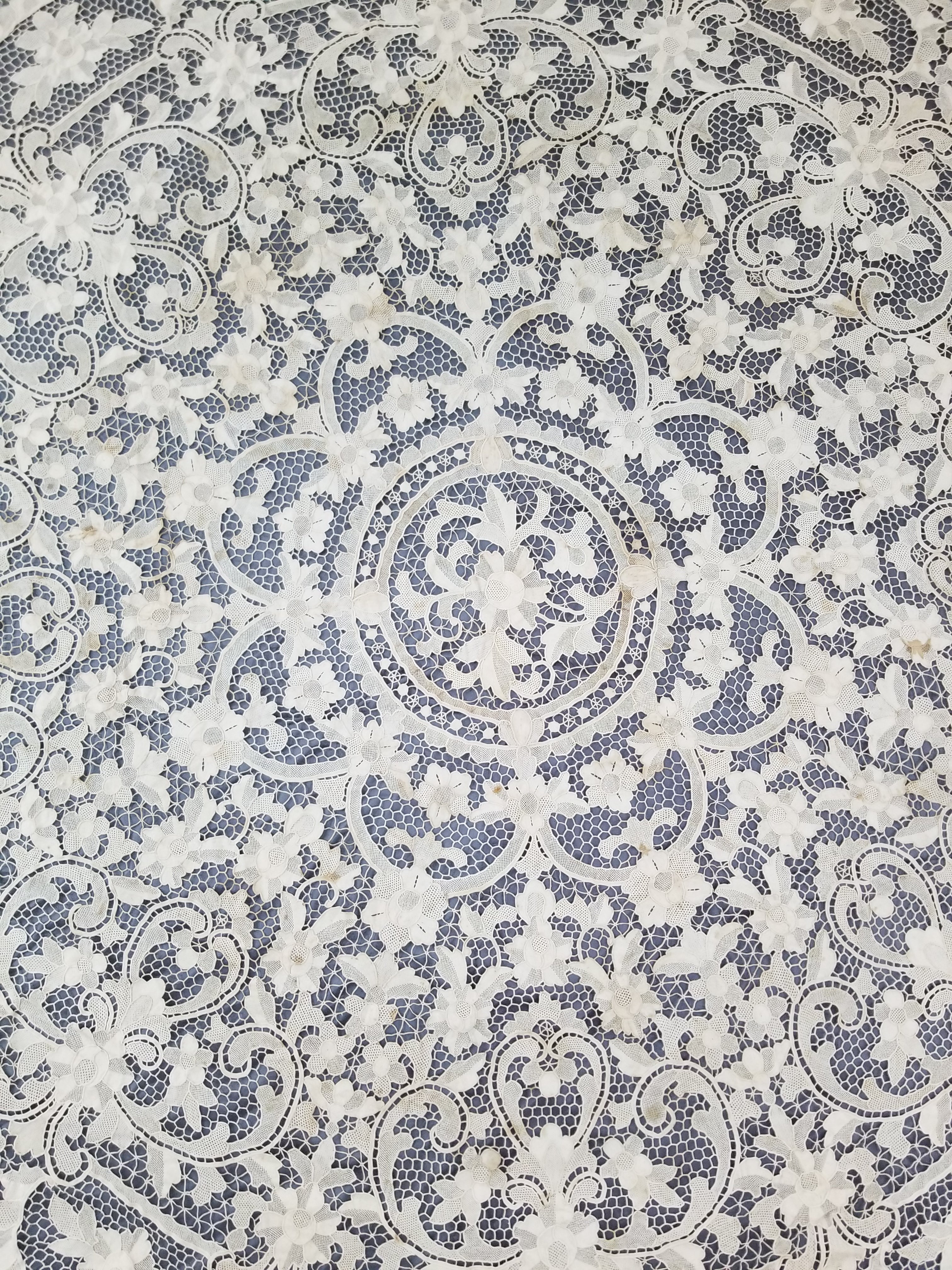 Vintage Italian Point De Venice Needle Lace Banquet Tablecloth 203x193cm