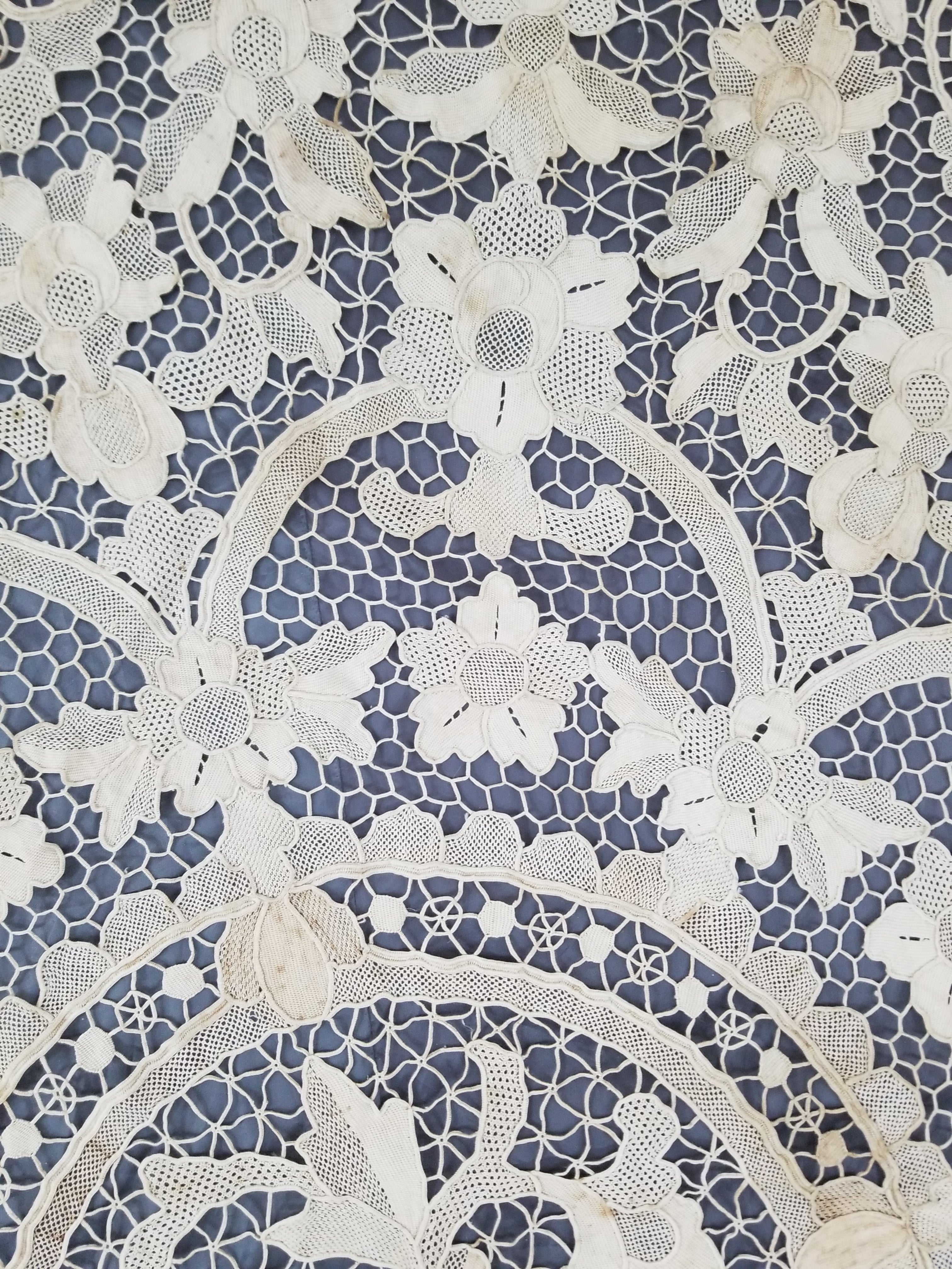 Vintage Italian Point De Venice Needle Lace Banquet Tablecloth 203x193cm