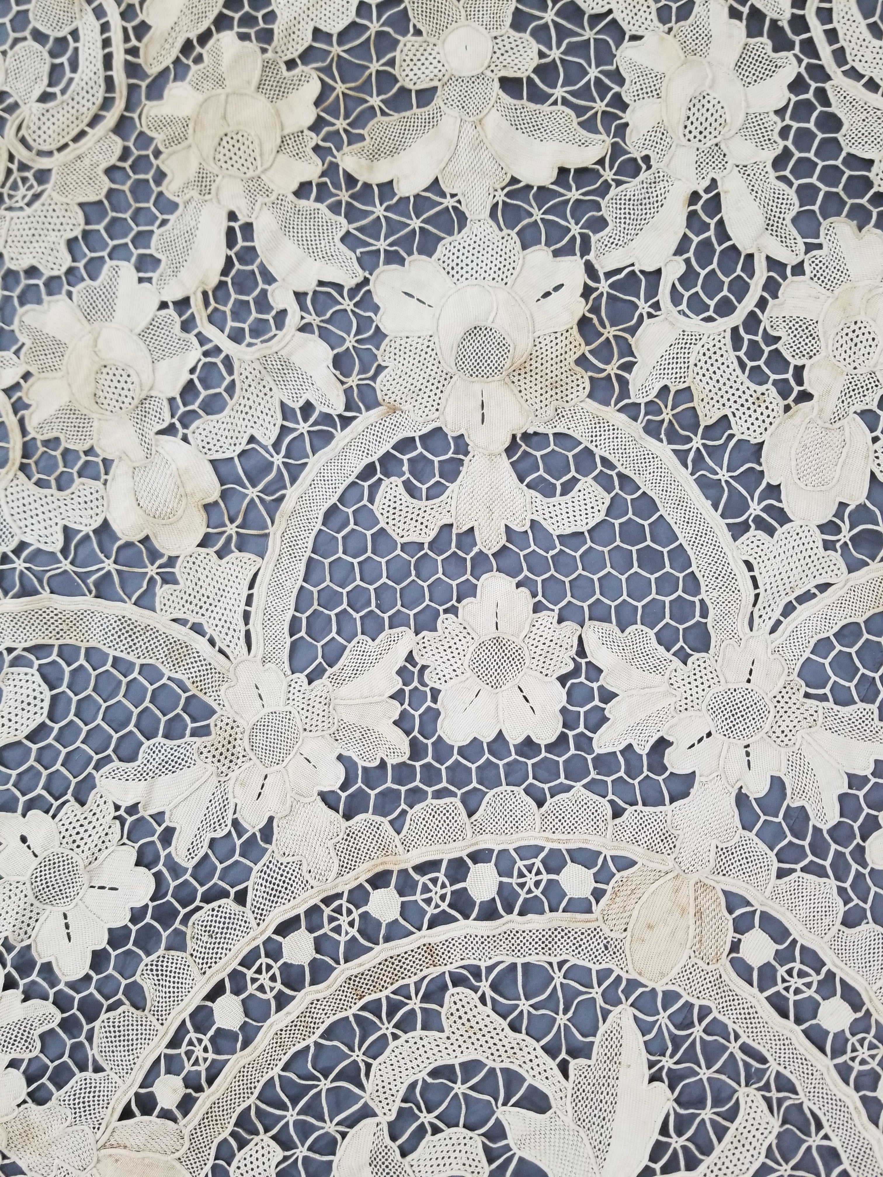 Vintage Italian Point De Venice Needle Lace Banquet Tablecloth 203x193cm