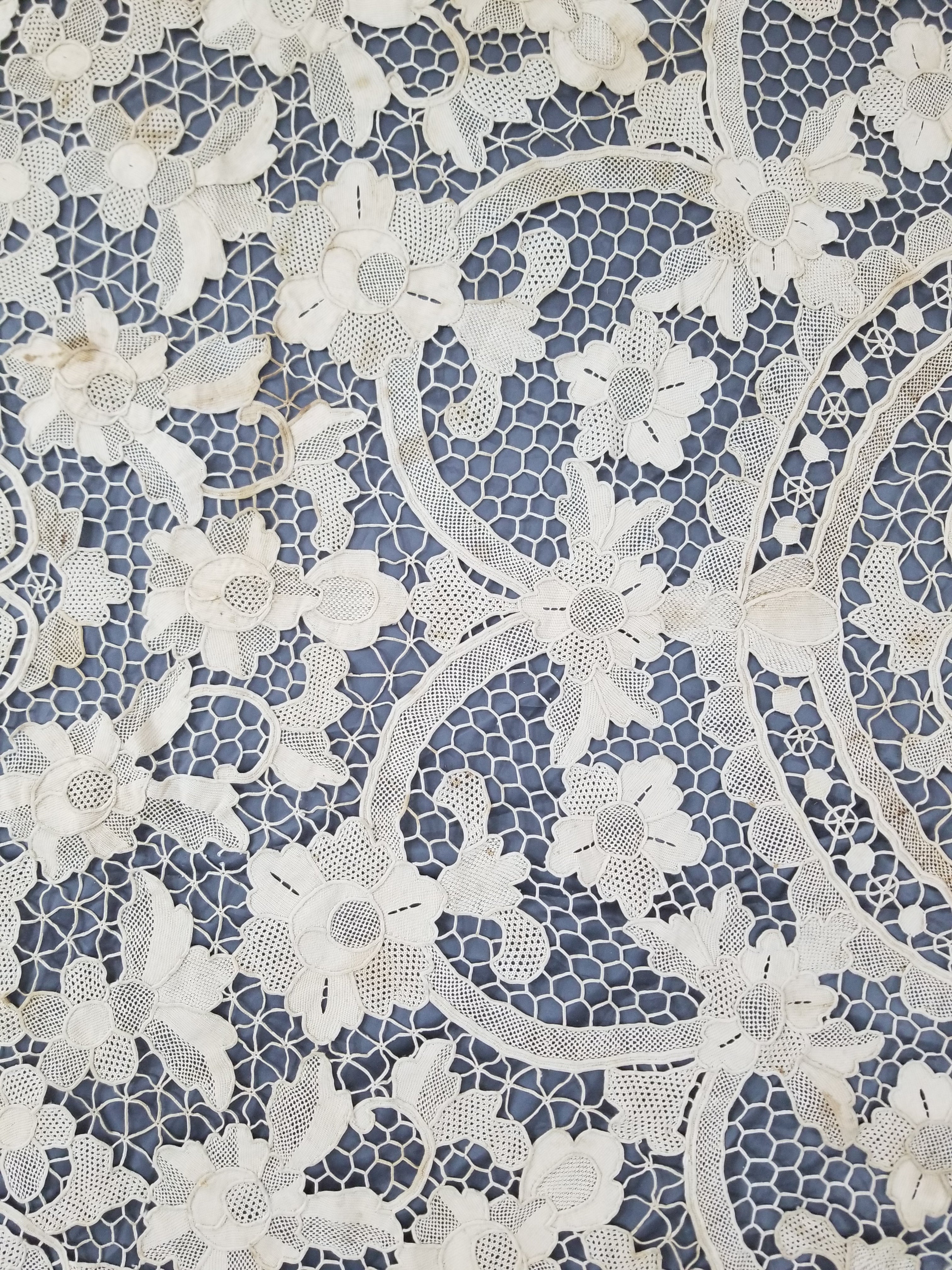 Vintage Italian Point De Venice Needle Lace Banquet Tablecloth 203x193cm