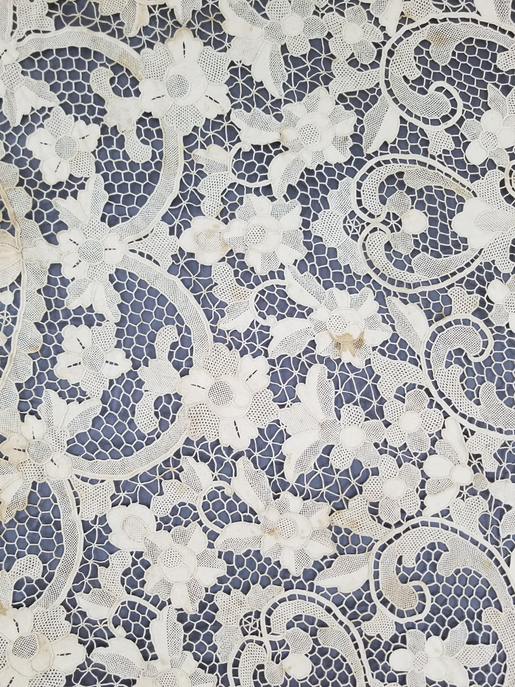 Vintage Italian Point De Venice Needle Lace Banquet Tablecloth 203x193cm