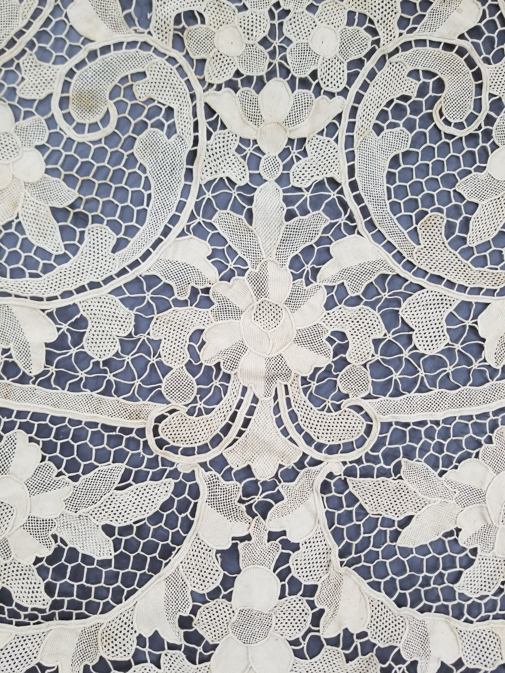 Vintage Italian Point De Venice Needle Lace Banquet Tablecloth 203x193cm