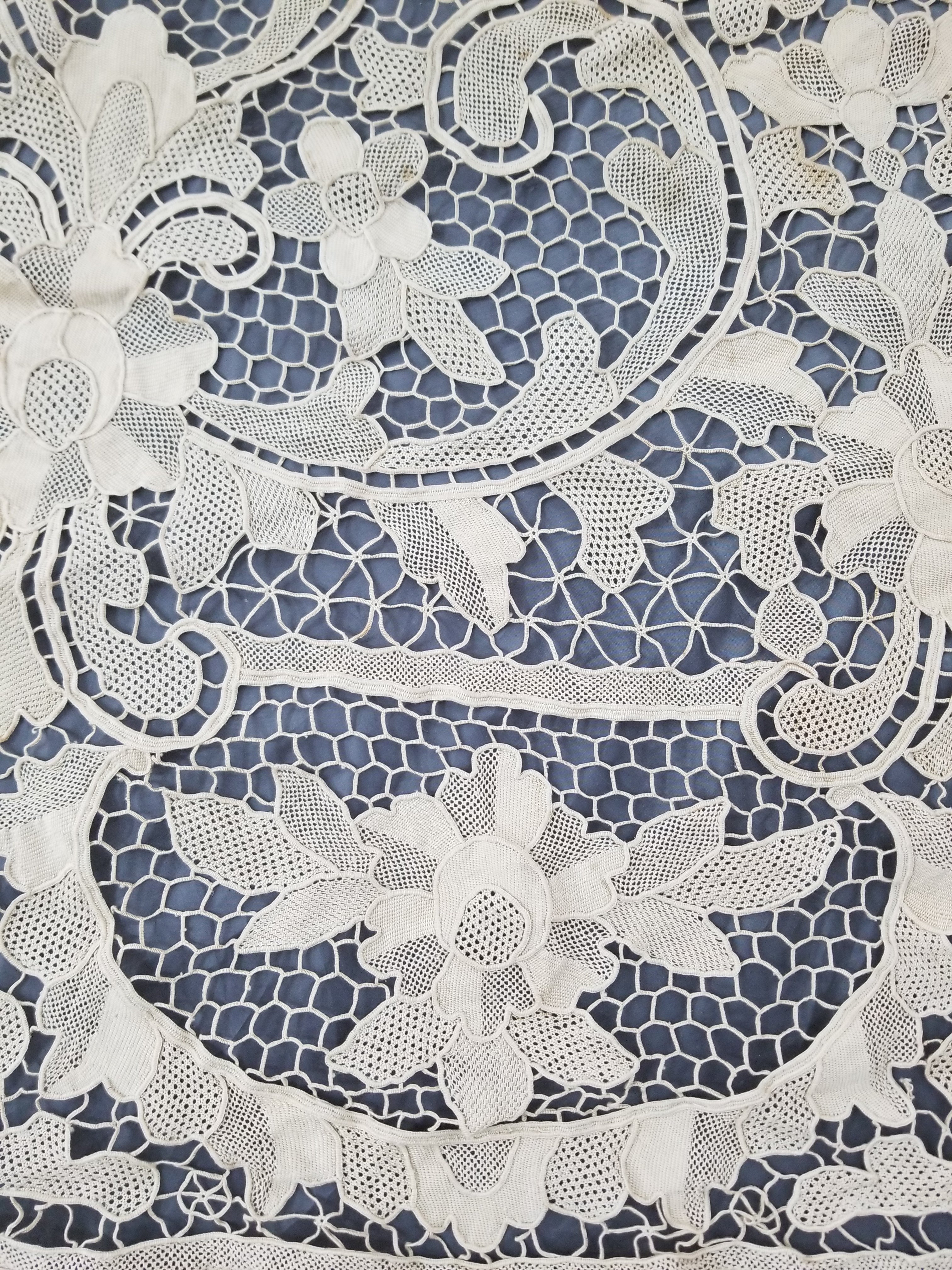 Vintage Italian Point De Venice Needle Lace Banquet Tablecloth 203x193cm