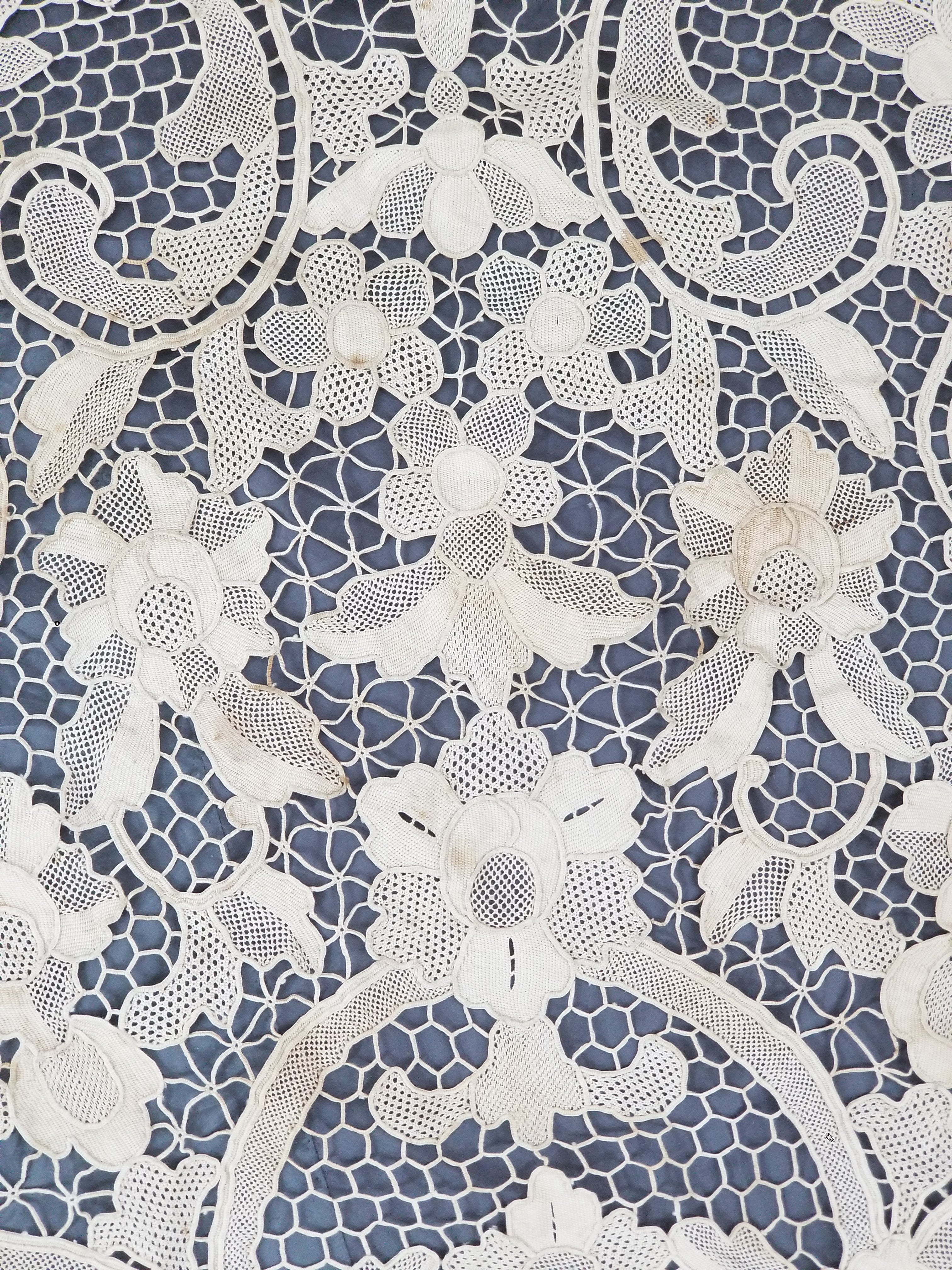 Vintage Italian Point De Venice Needle Lace Banquet Tablecloth 203x193cm