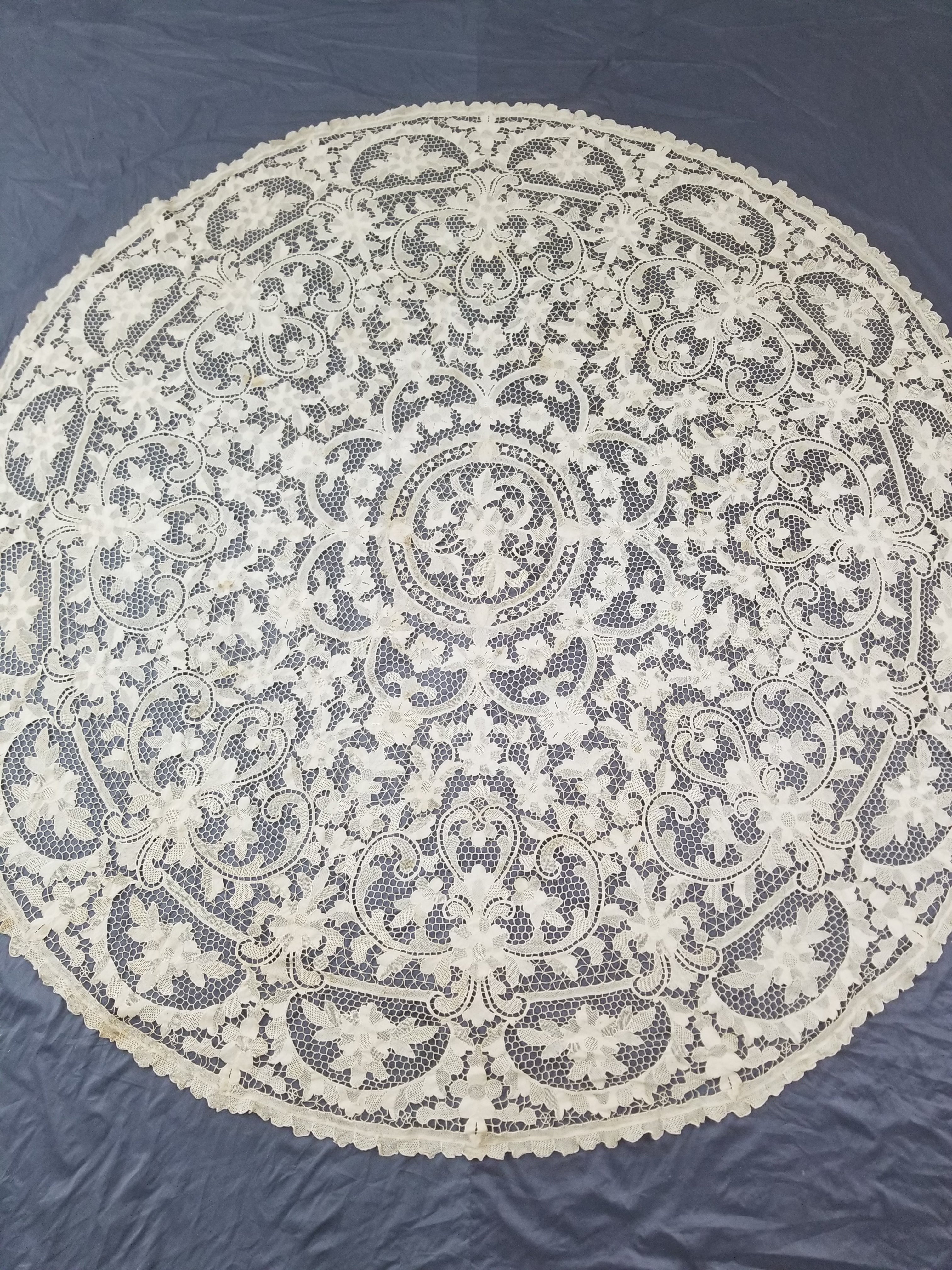 Vintage Italian Point De Venice Needle Lace Banquet Tablecloth 203x193cm