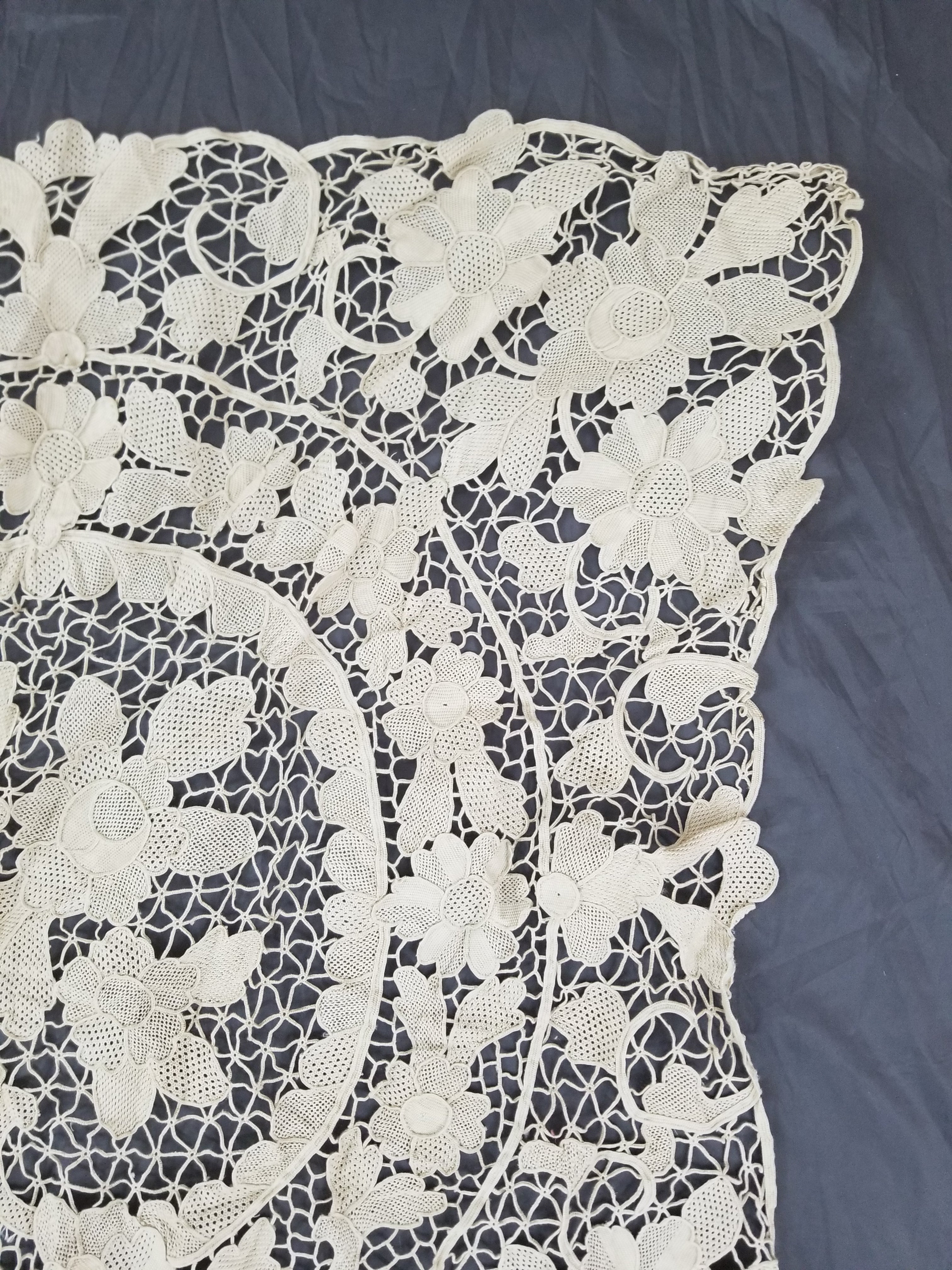 Vintage Italian Point De Venice Needle Lace Banquet Tablecloth 245x160cm