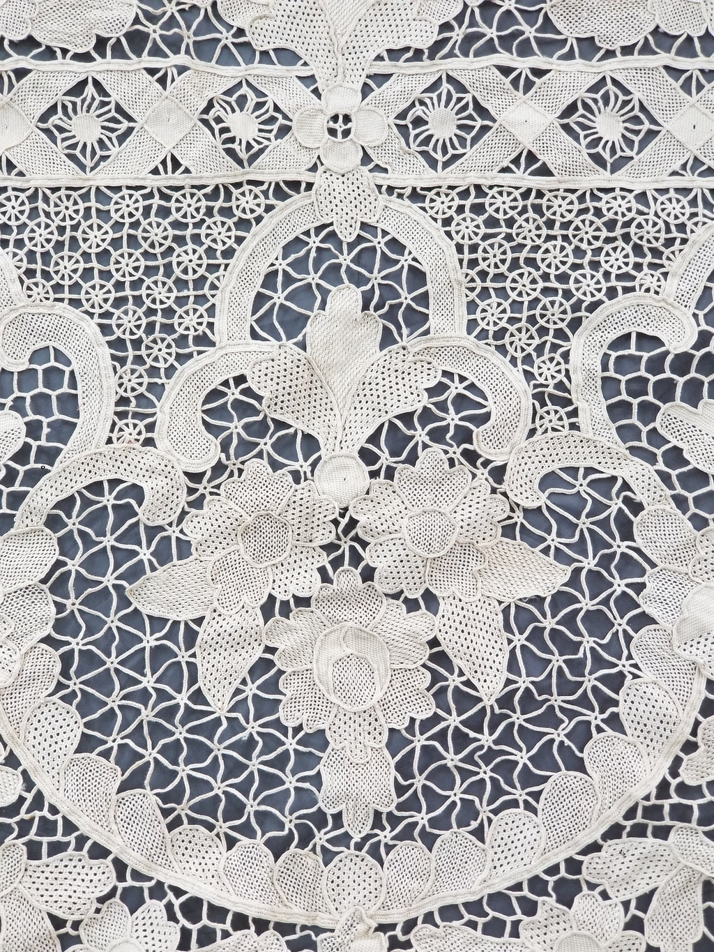 Vintage Italian Point De Venice Needle Lace Banquet Tablecloth 245x160cm