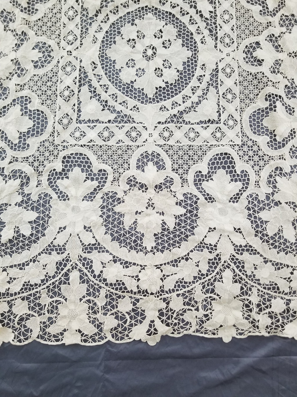 Vintage Italian Point De Venice Needle Lace Banquet Tablecloth 245x160cm